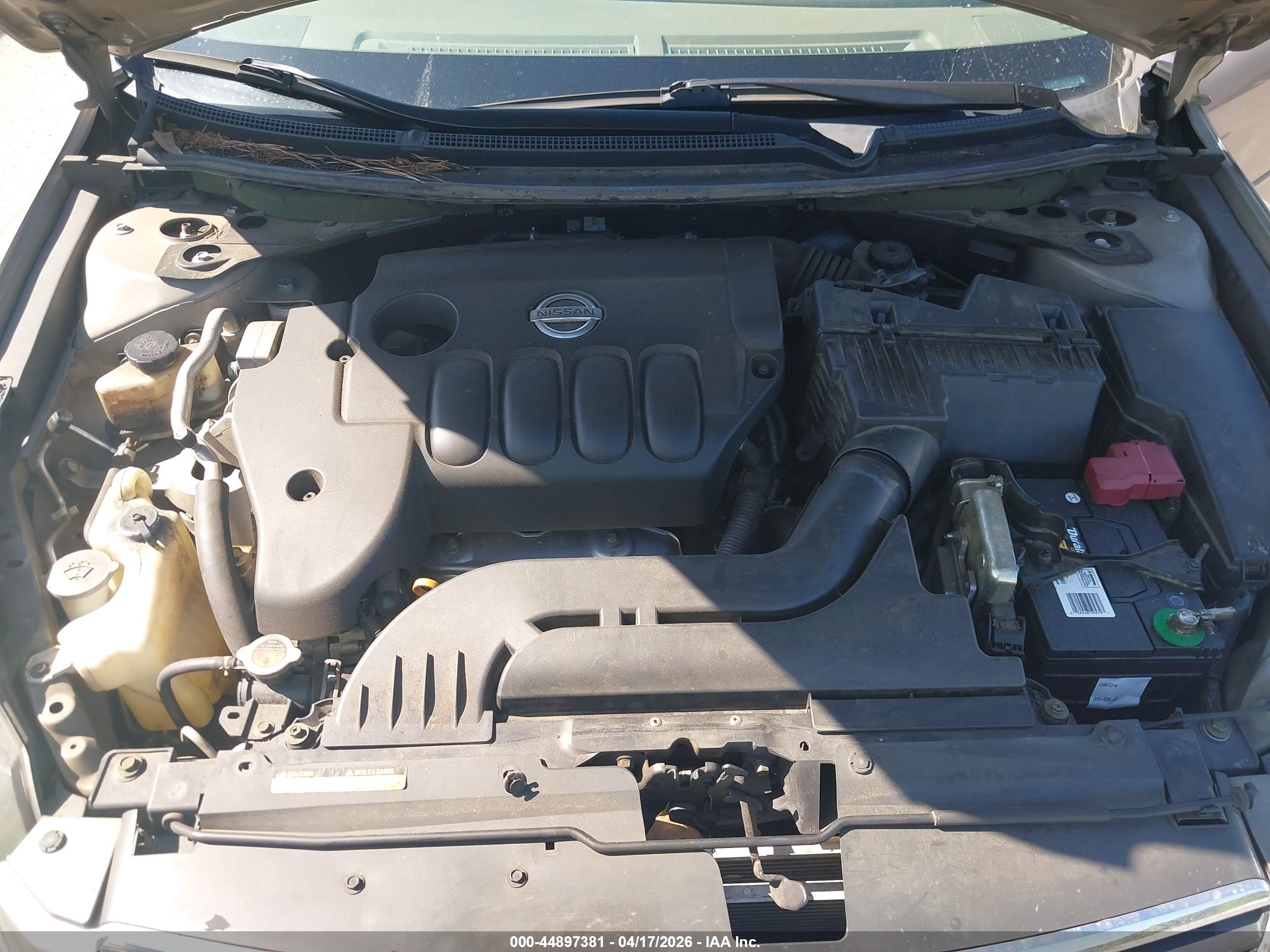 NISSAN ALTIMA image 10