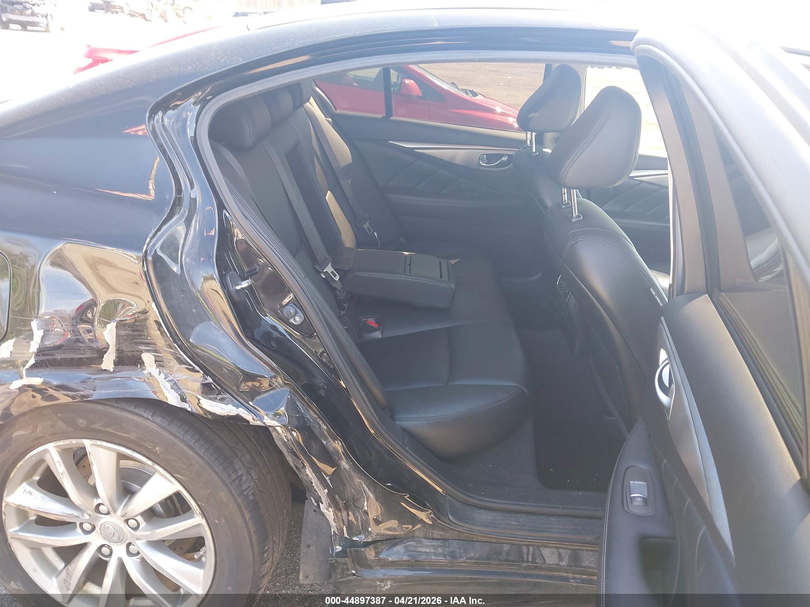 INFINITI Q50 image 8