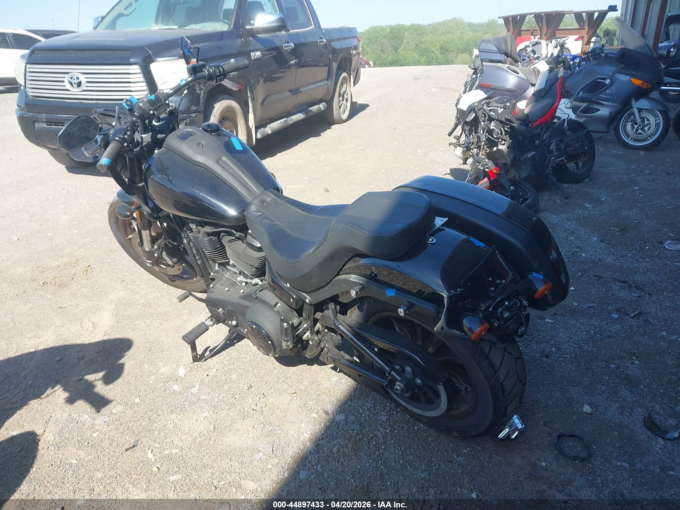 HARLEY-DAVIDSON FXLRST image 3