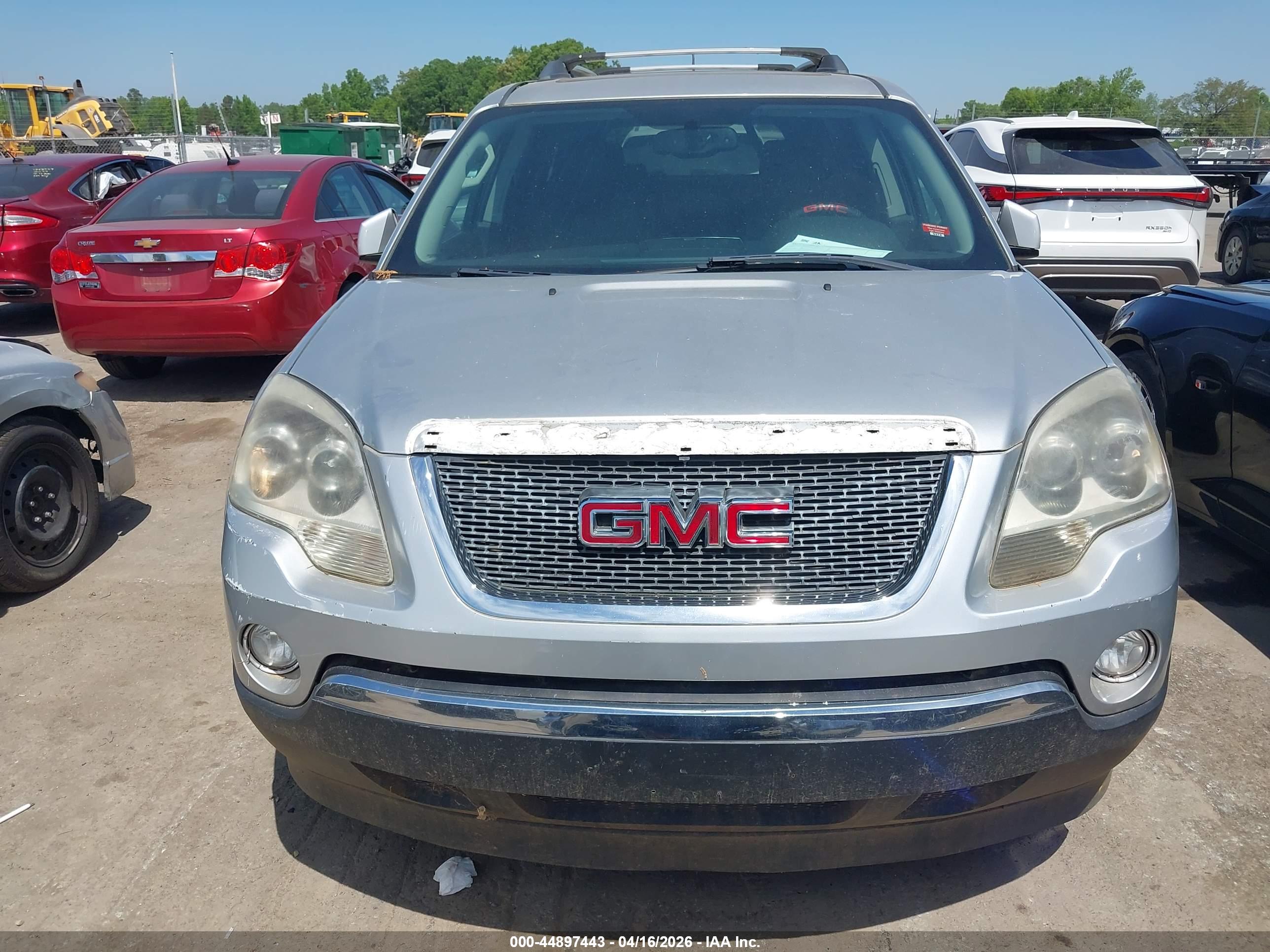 GMC ACADIA image 6