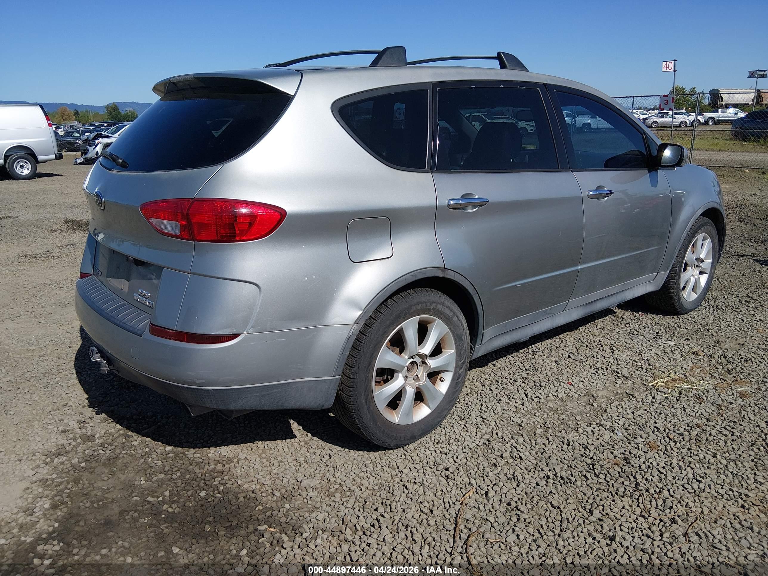 SUBARU B9 image 4