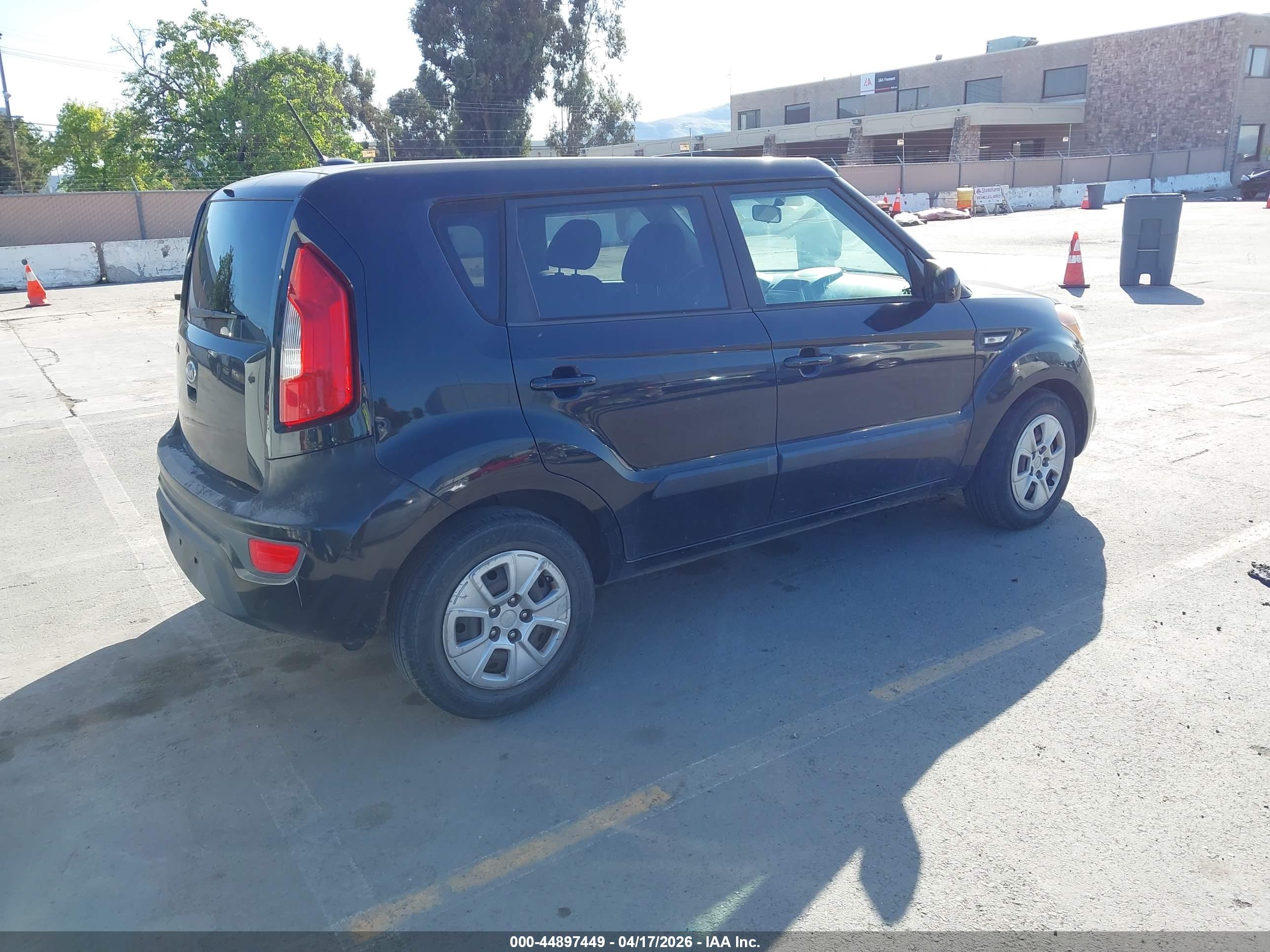 KIA SOUL image 4