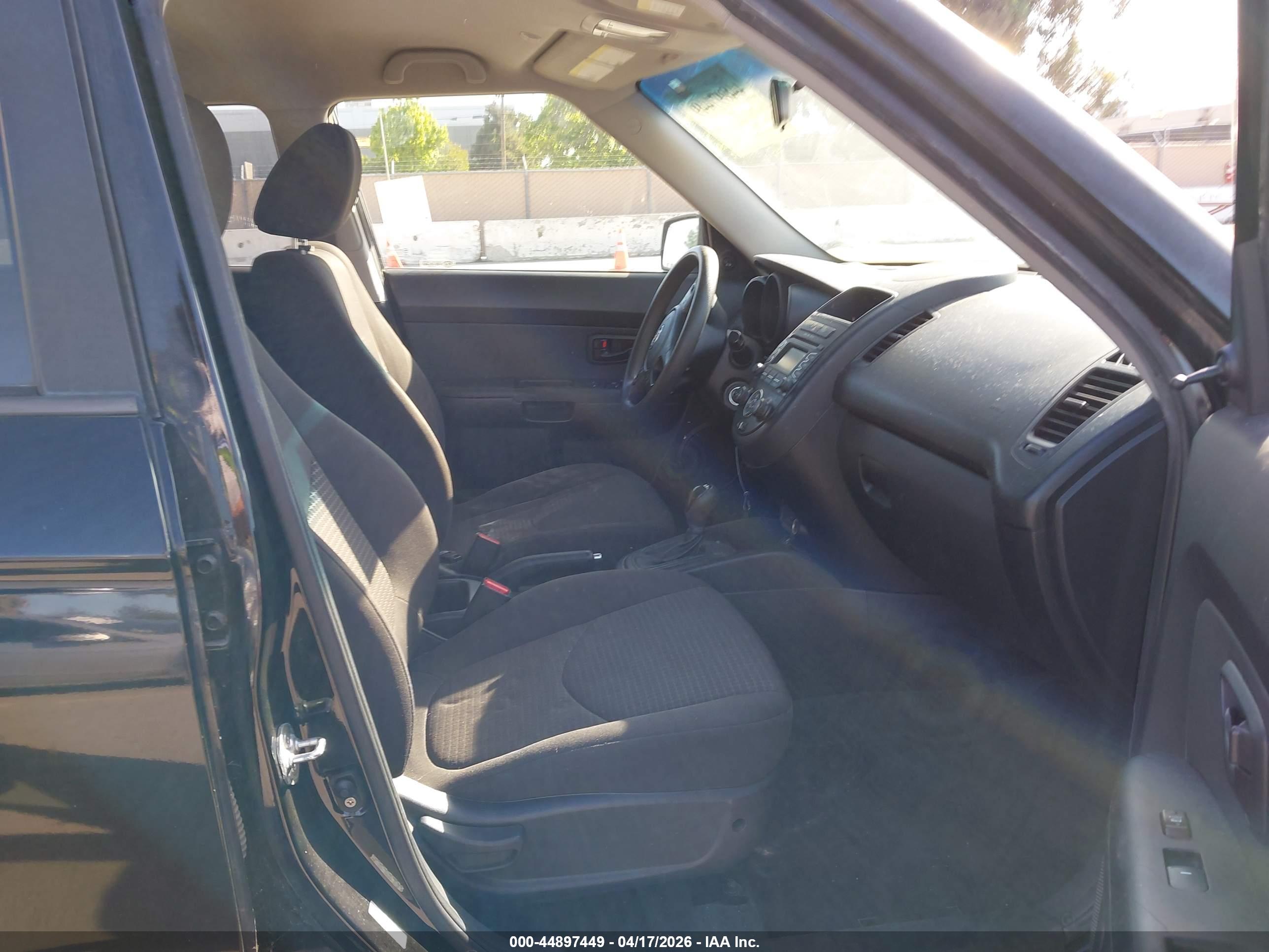 KIA SOUL image 5