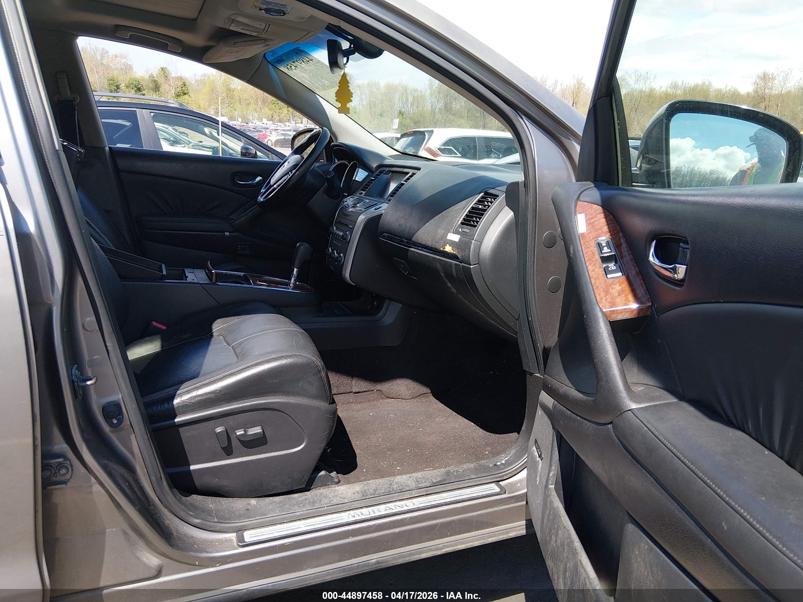 NISSAN MURANO image 5