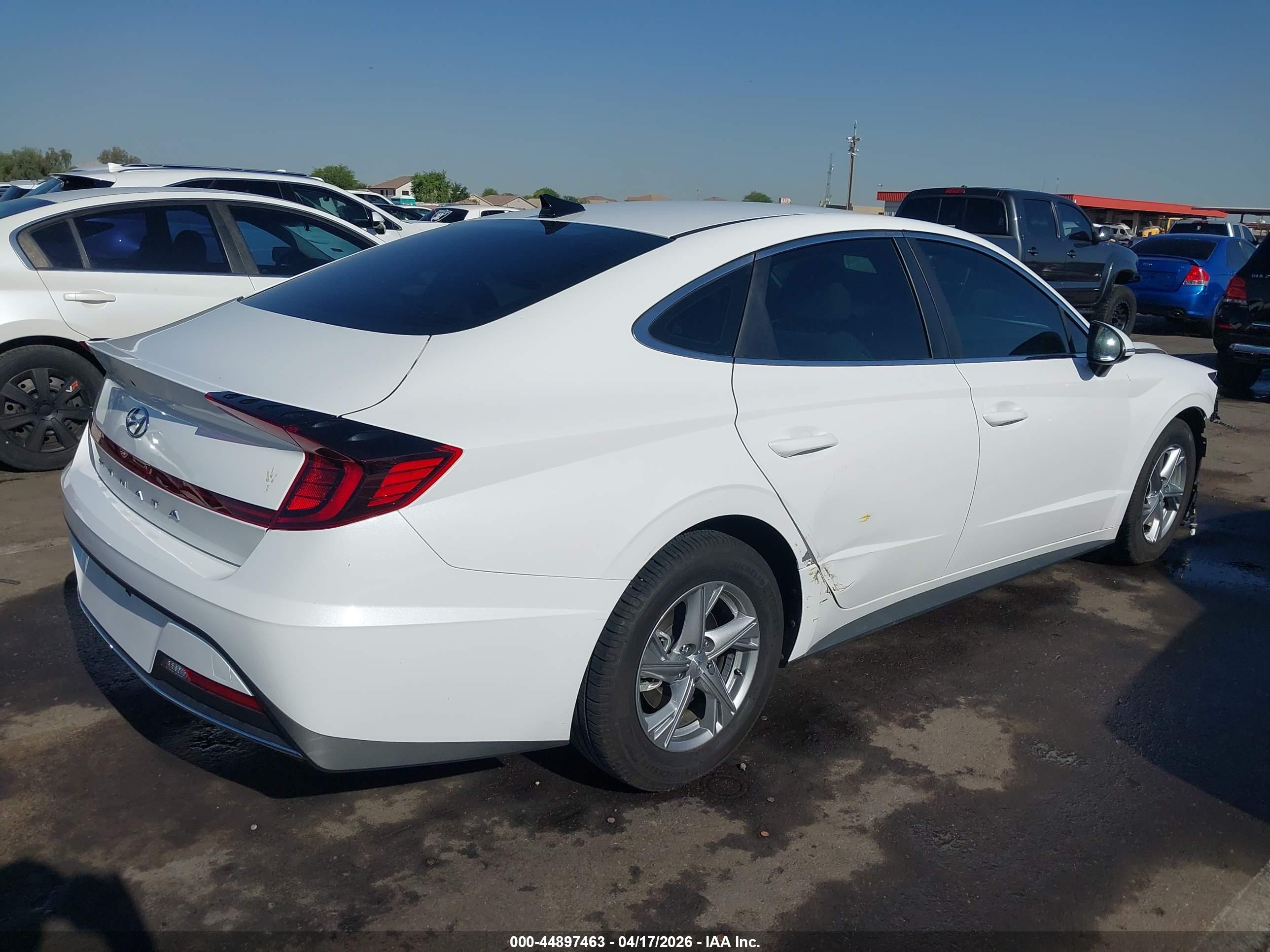 HYUNDAI SONATA image 4