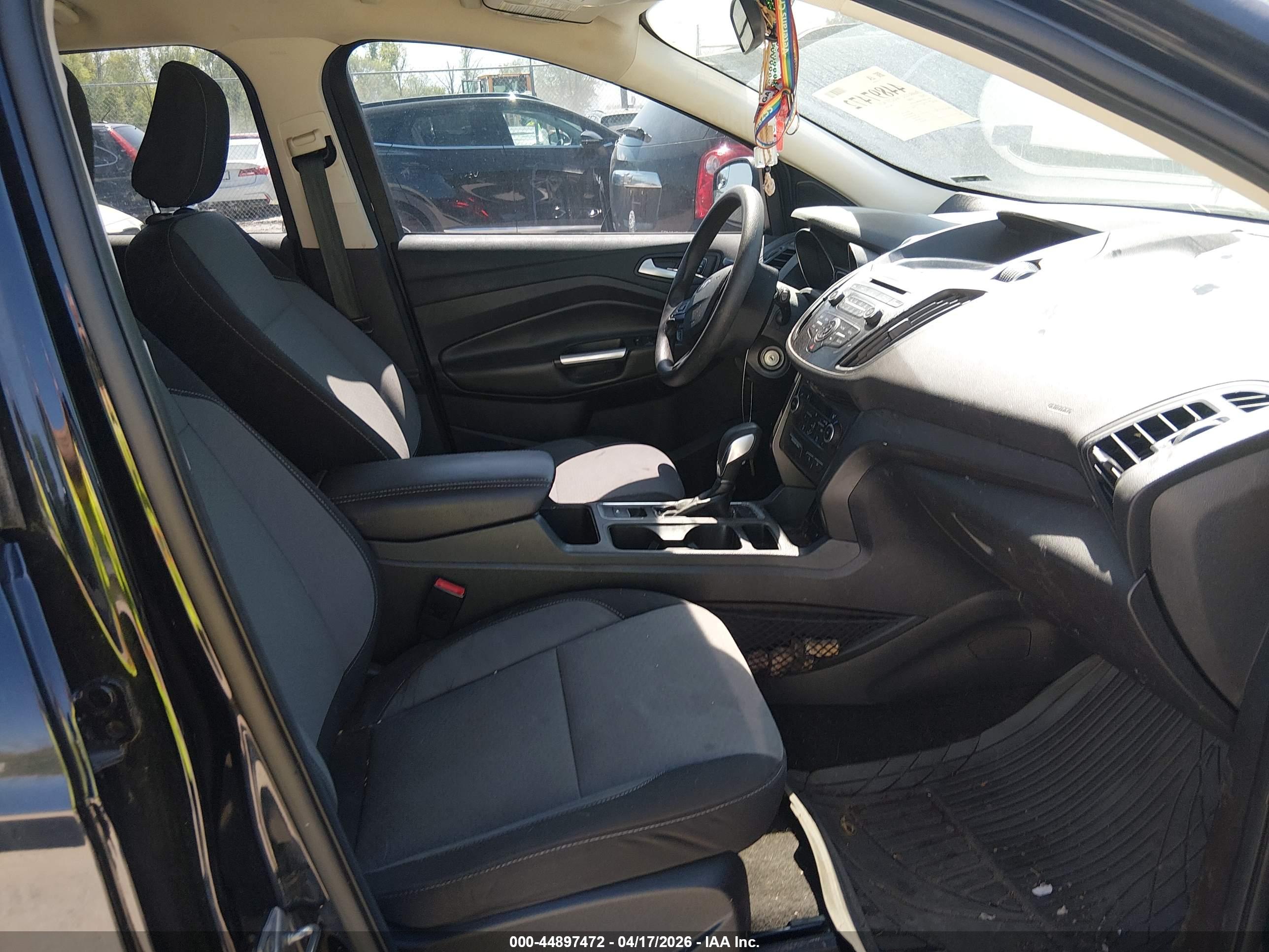 FORD ESCAPE image 5