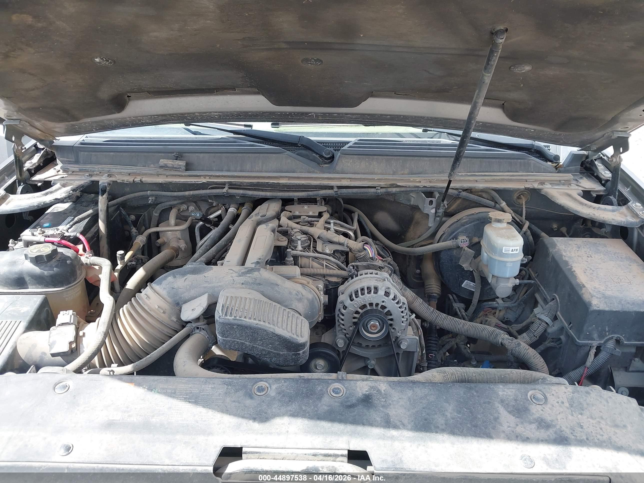 CHEVROLET TAHOE image 10