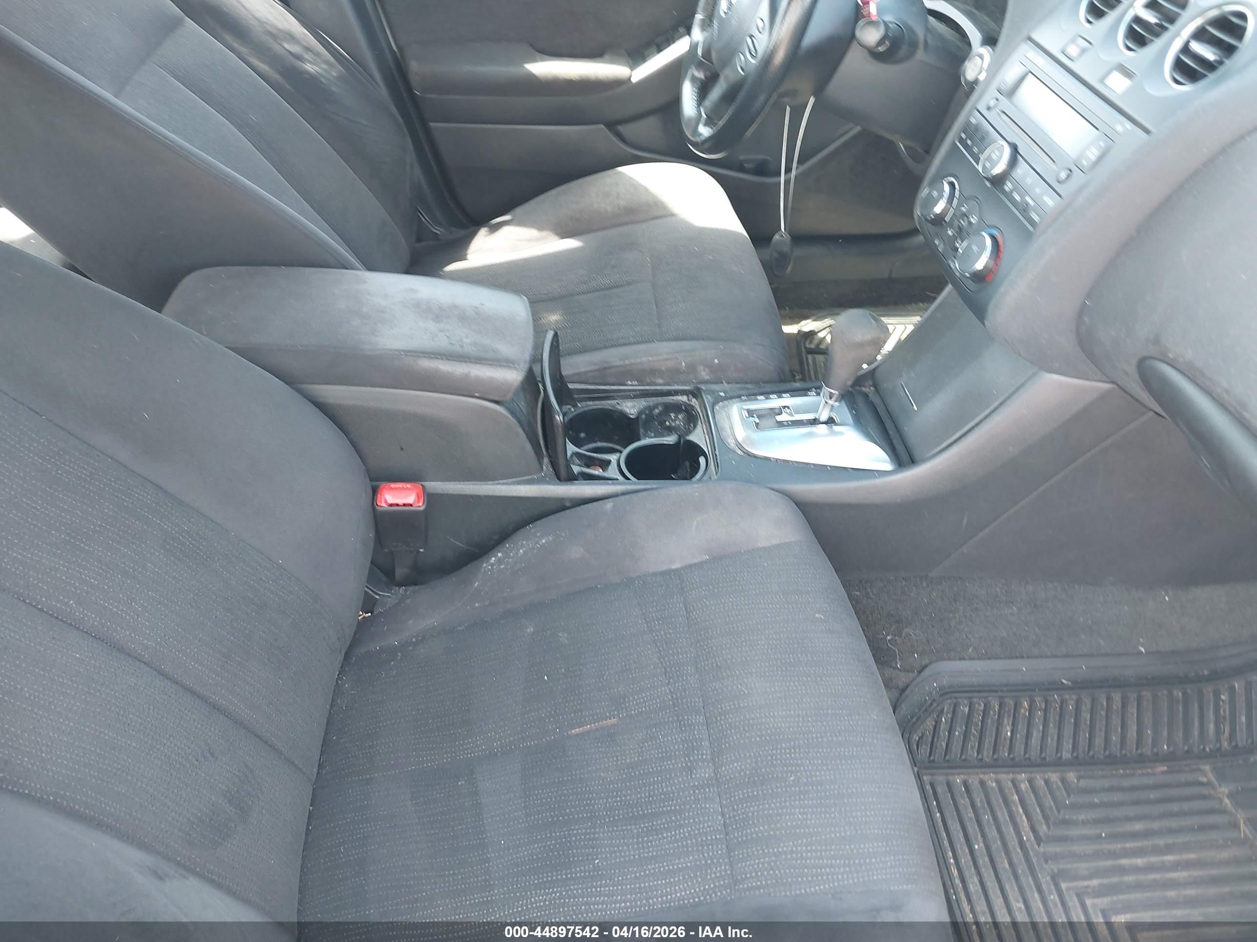 NISSAN ALTIMA image 5