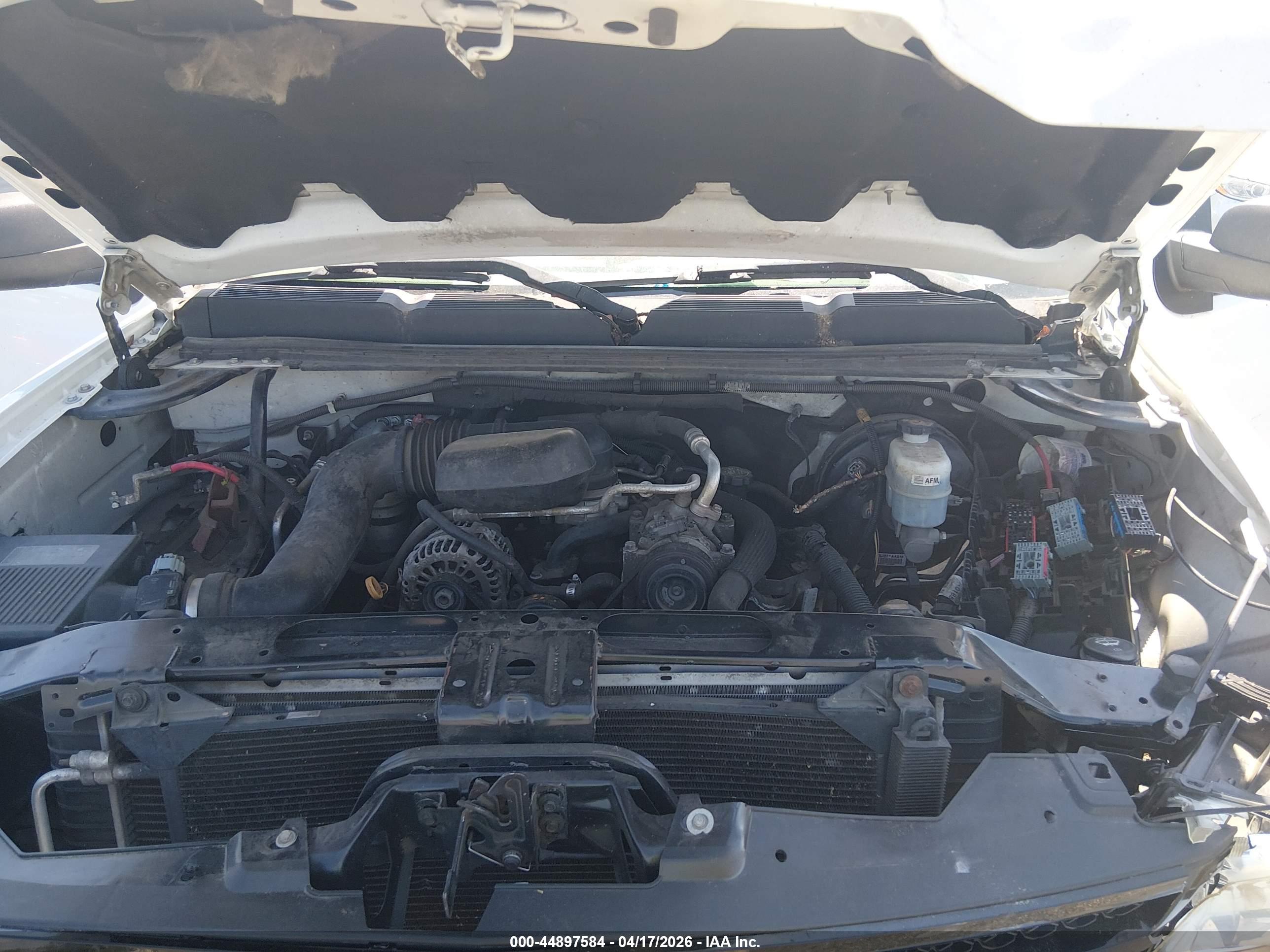 CHEVROLET SILVERADO image 10