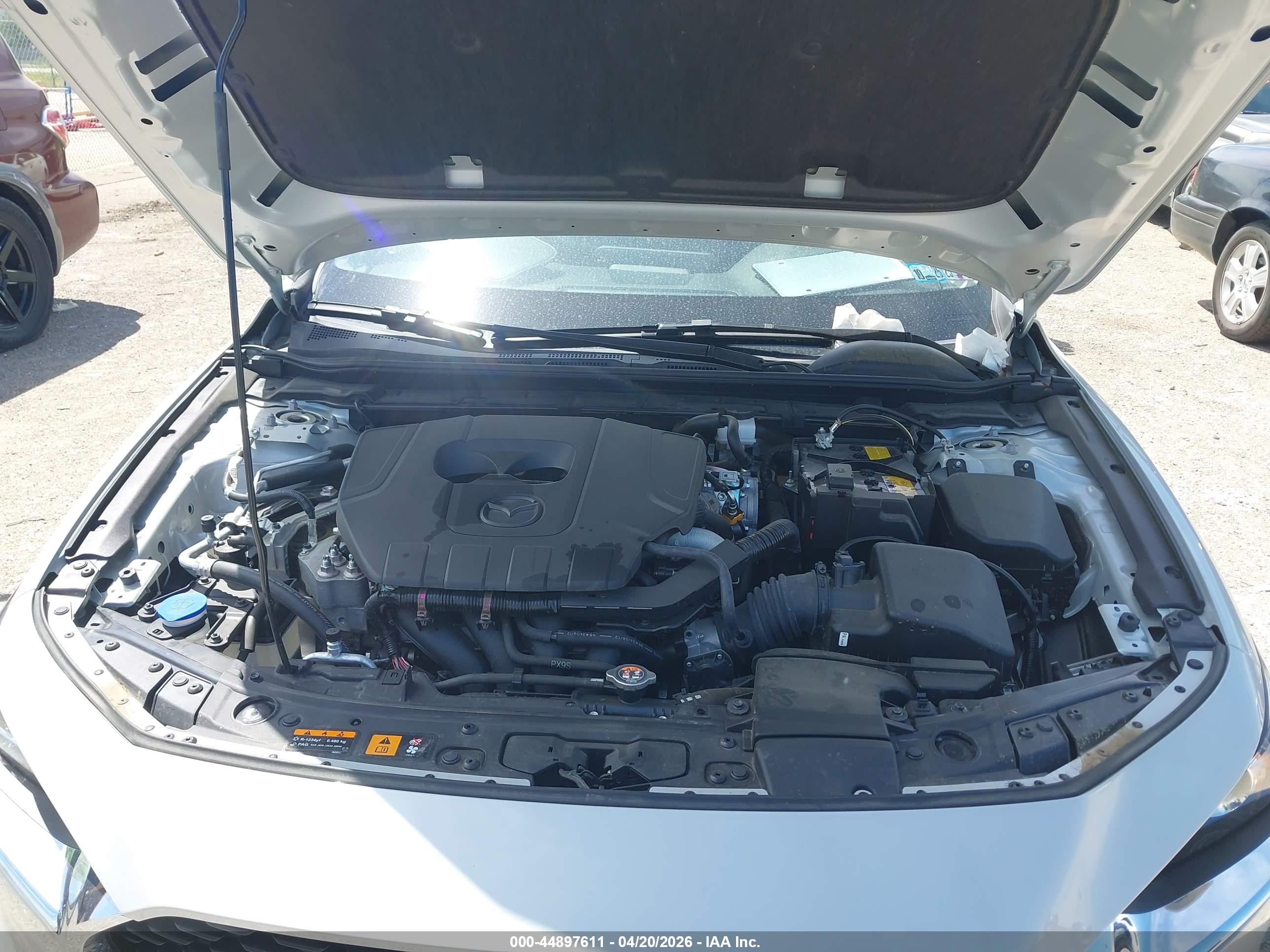 MAZDA MAZDA3 image 10