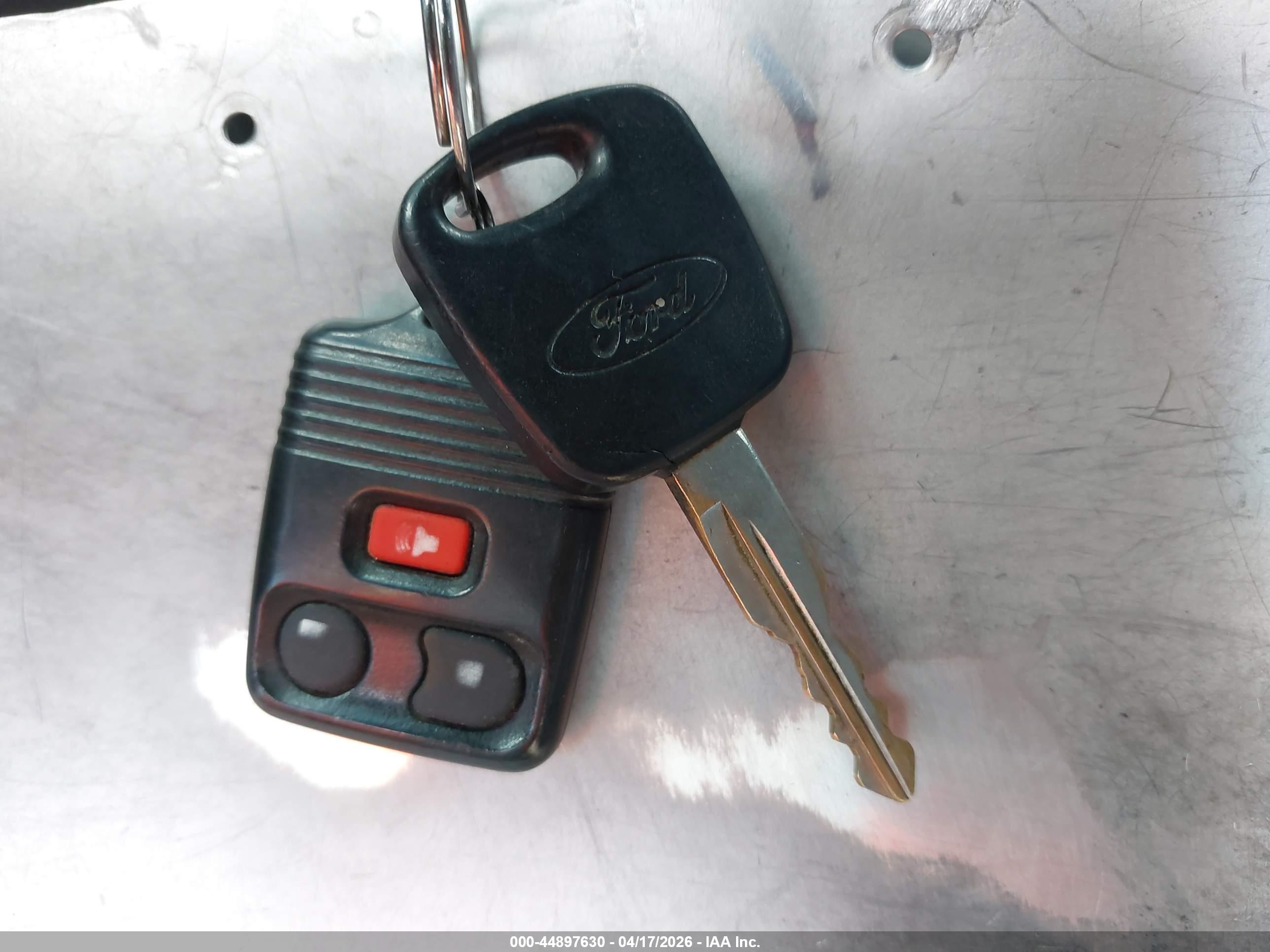 FORD F-150 image 11