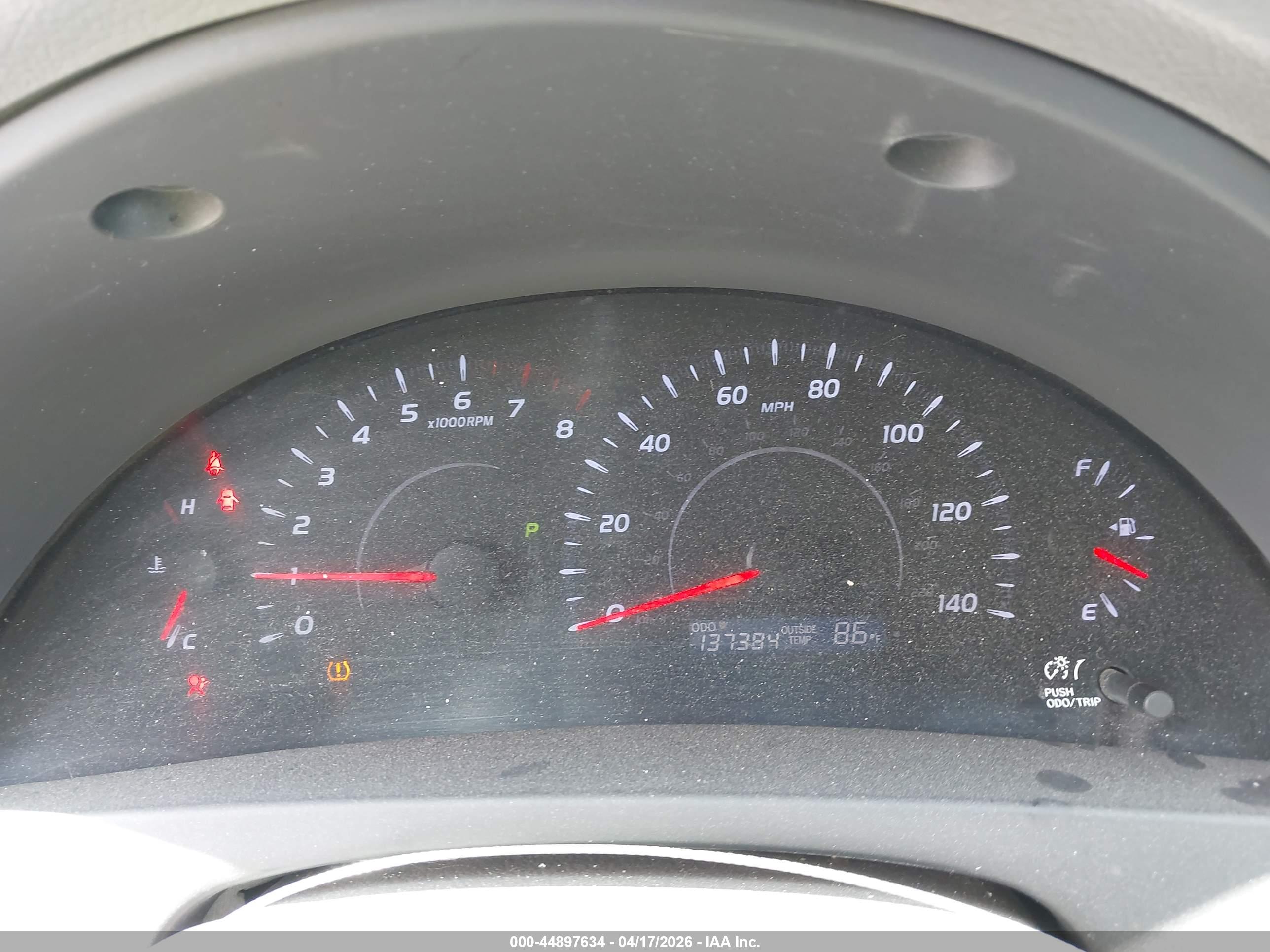 TOYOTA CAMRY image 7
