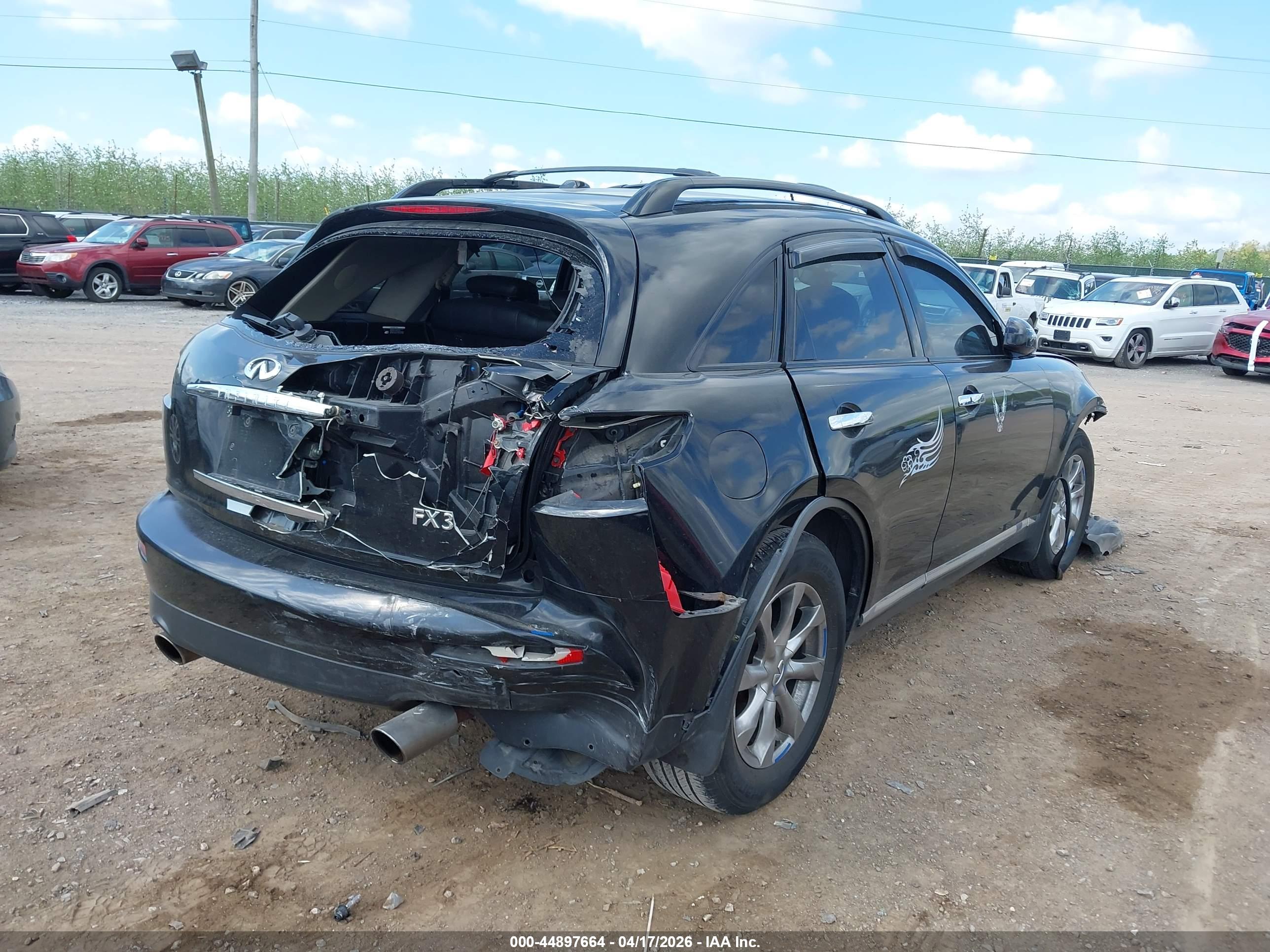 INFINITI FX35 image 4