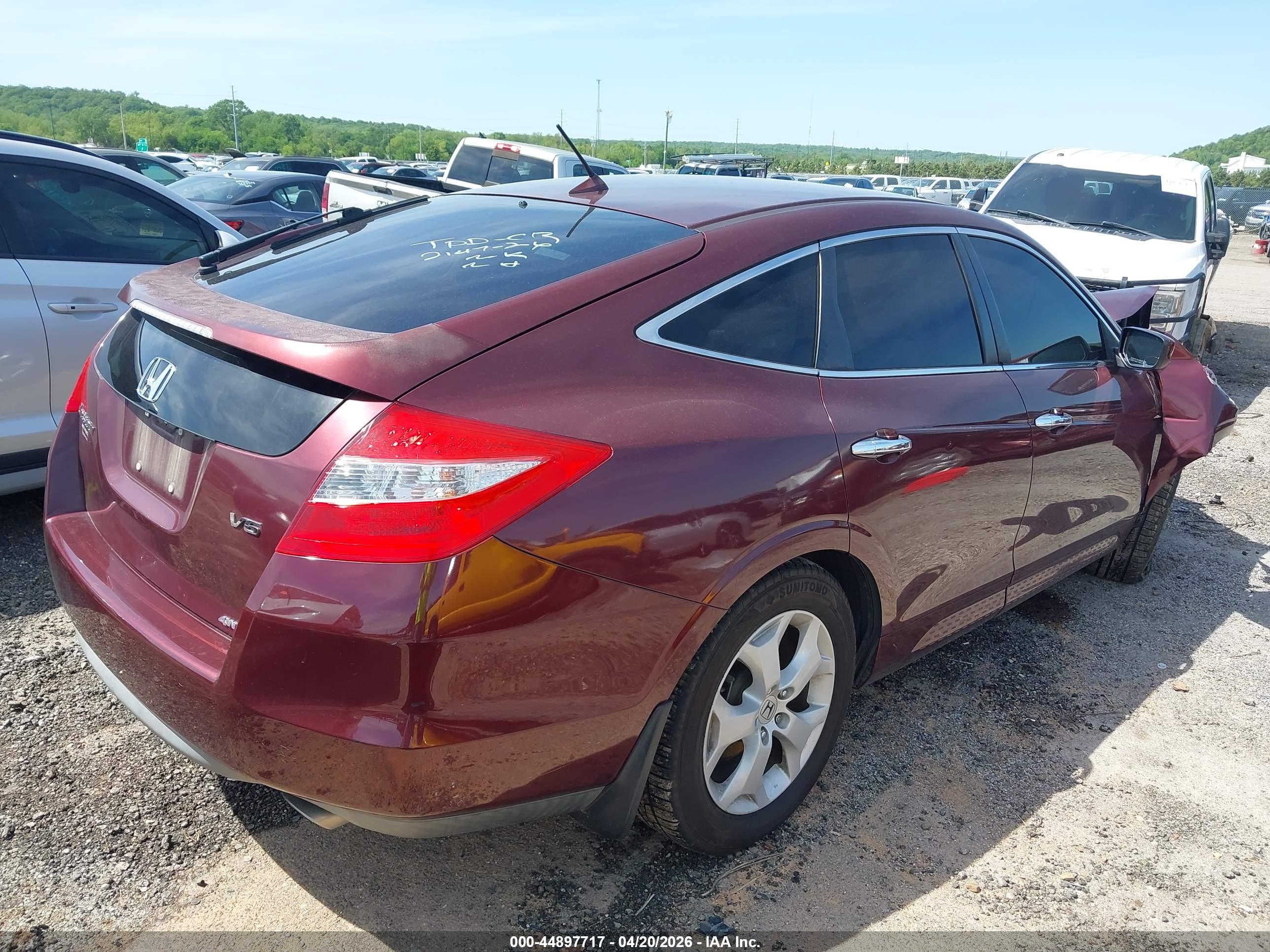 HONDA CROSSTOUR image 4