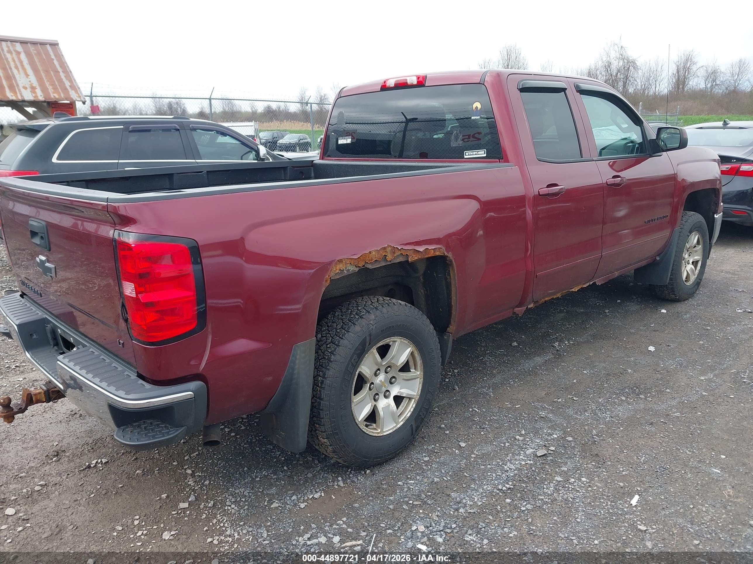 CHEVROLET SILVERADO image 4