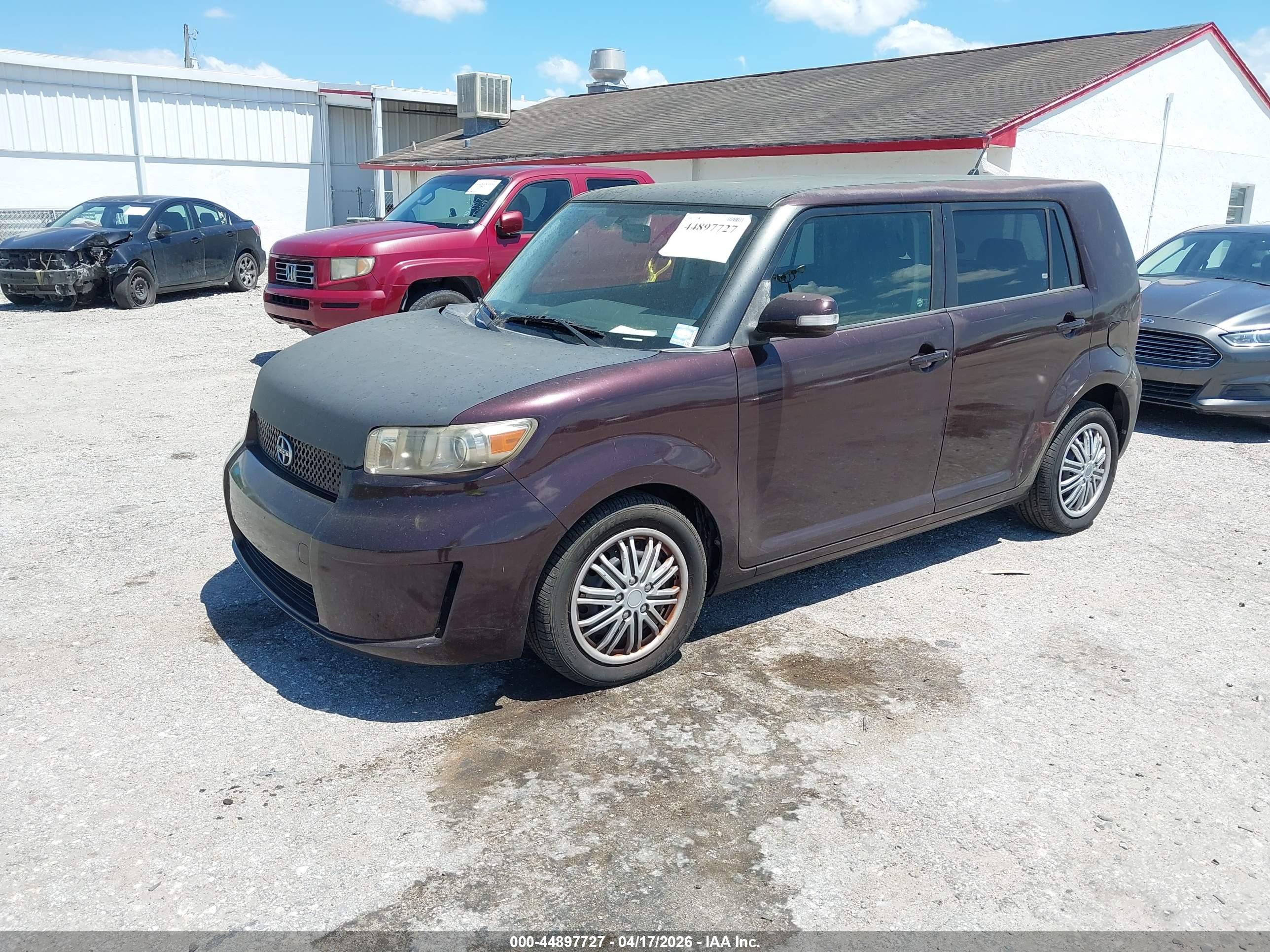 SCION XB image 2