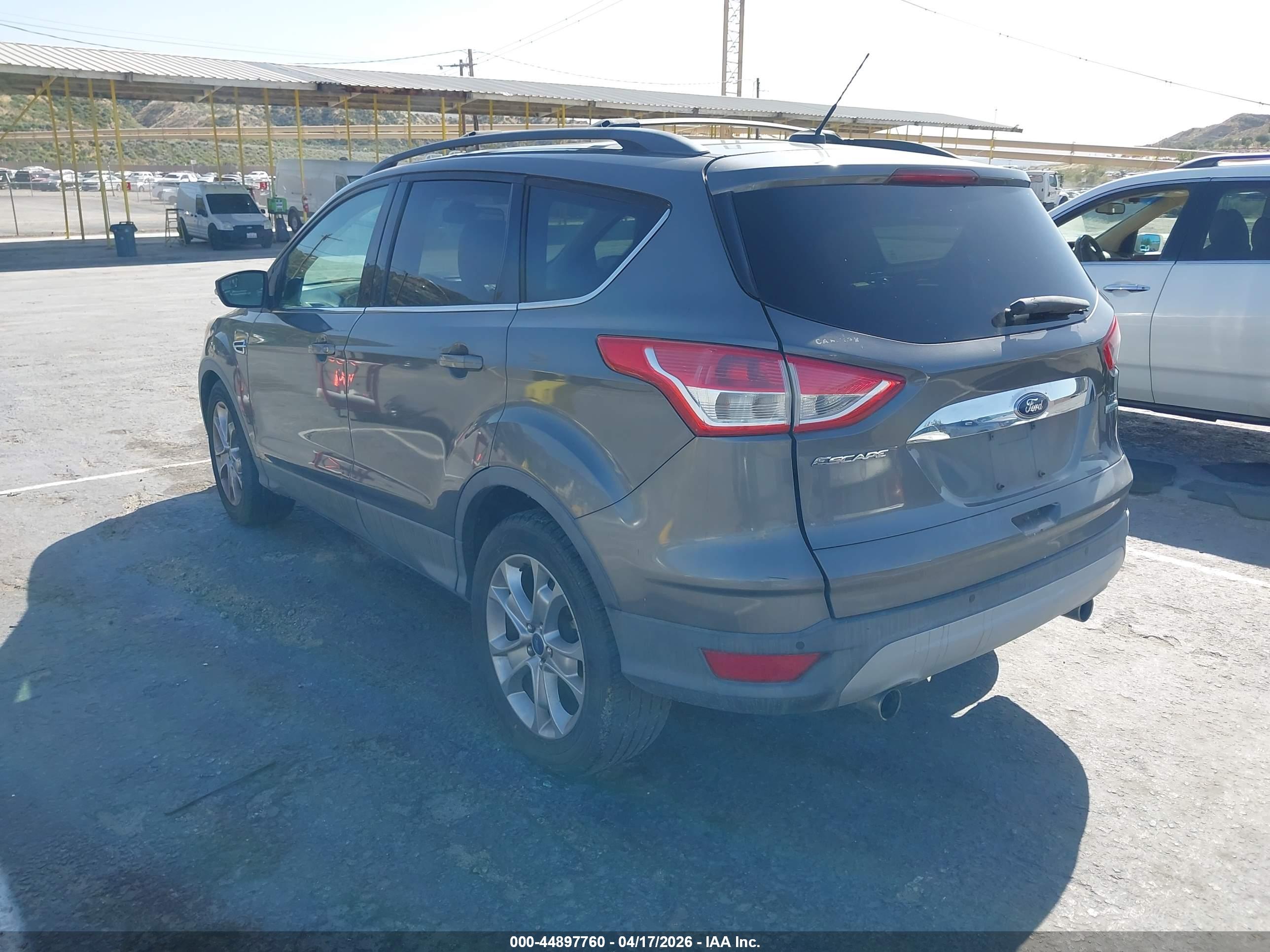 FORD ESCAPE image 3
