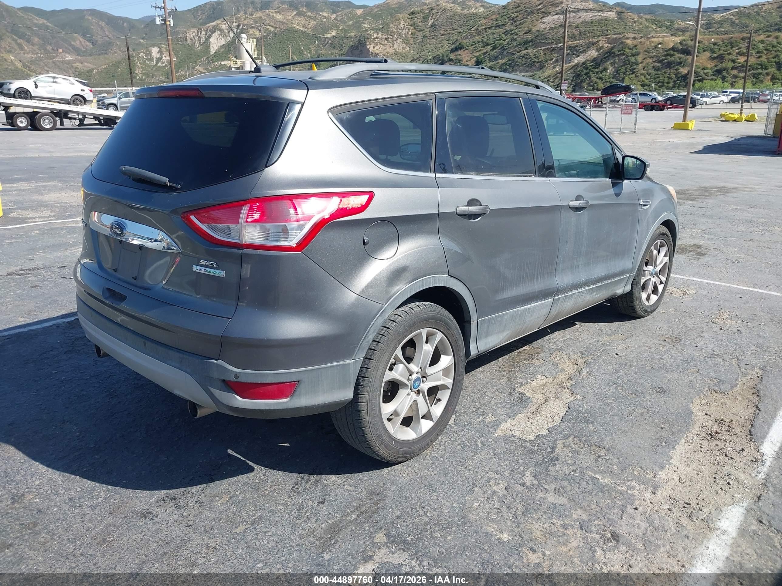 FORD ESCAPE image 4