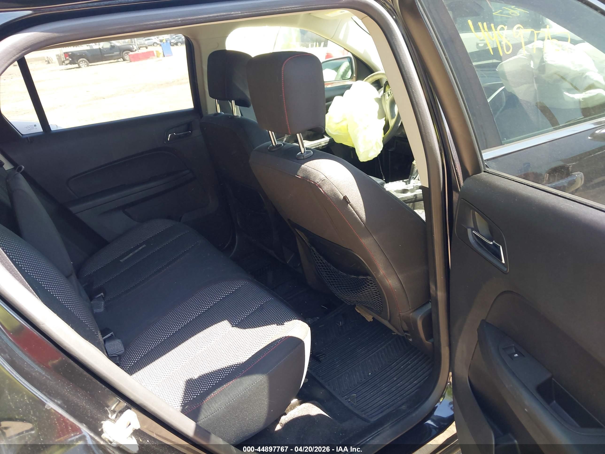 GMC TERRAIN image 8