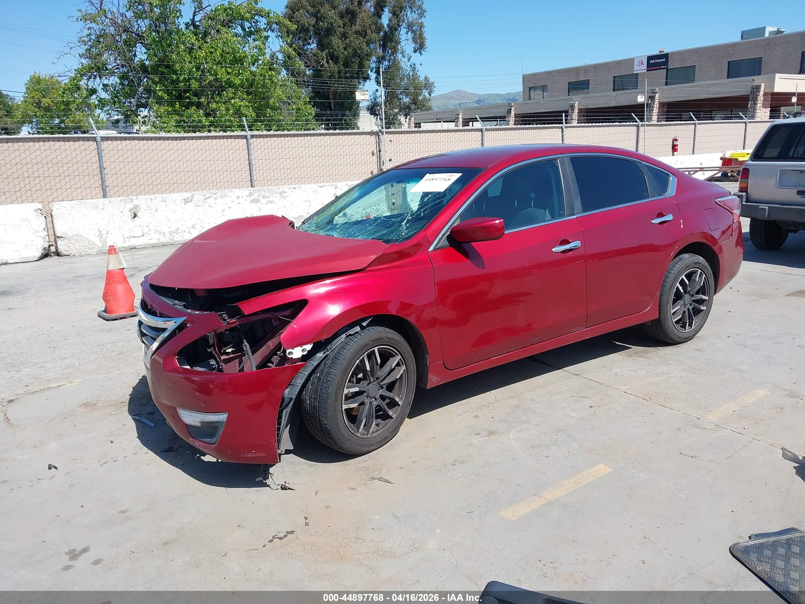 NISSAN ALTIMA image 2