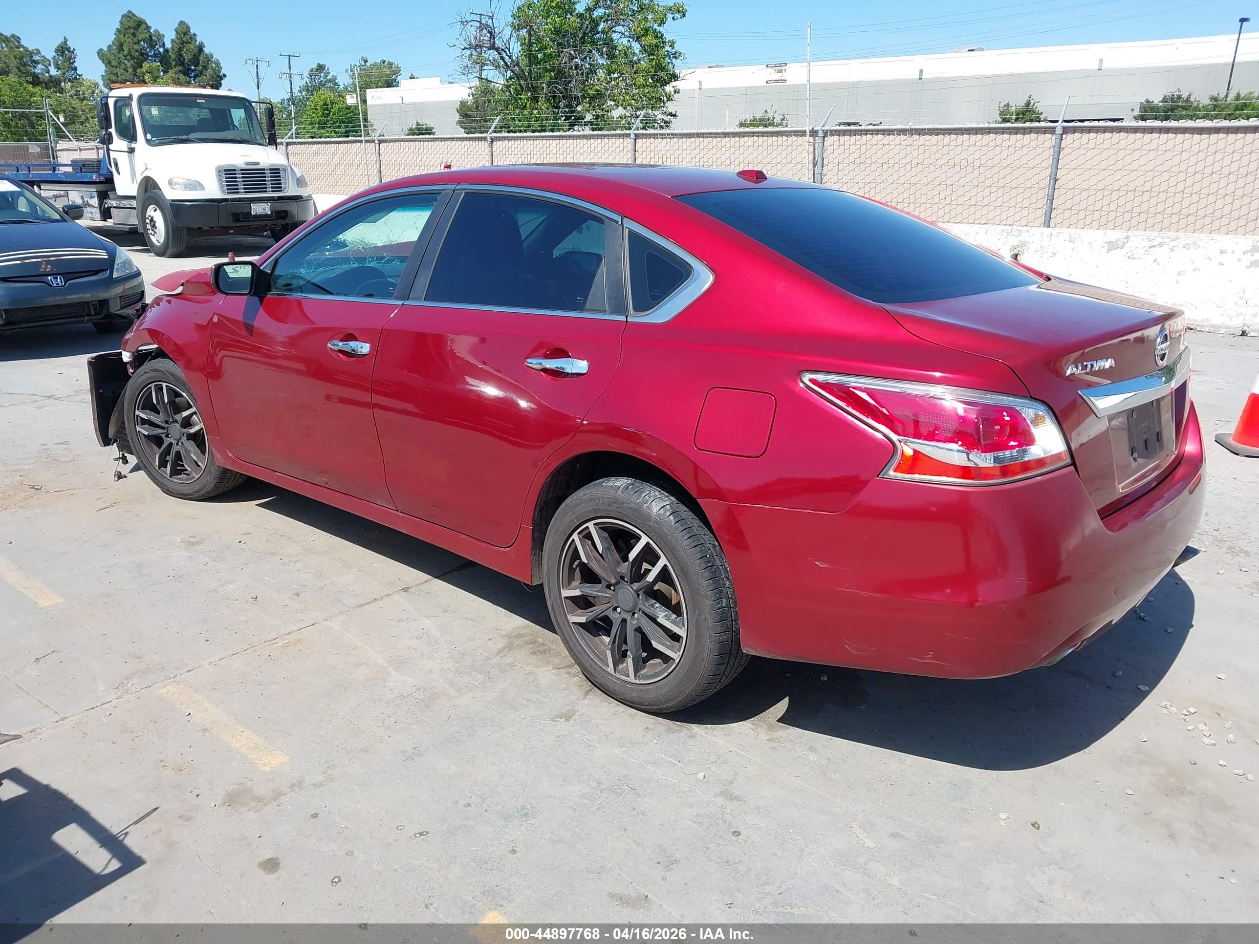 NISSAN ALTIMA image 3