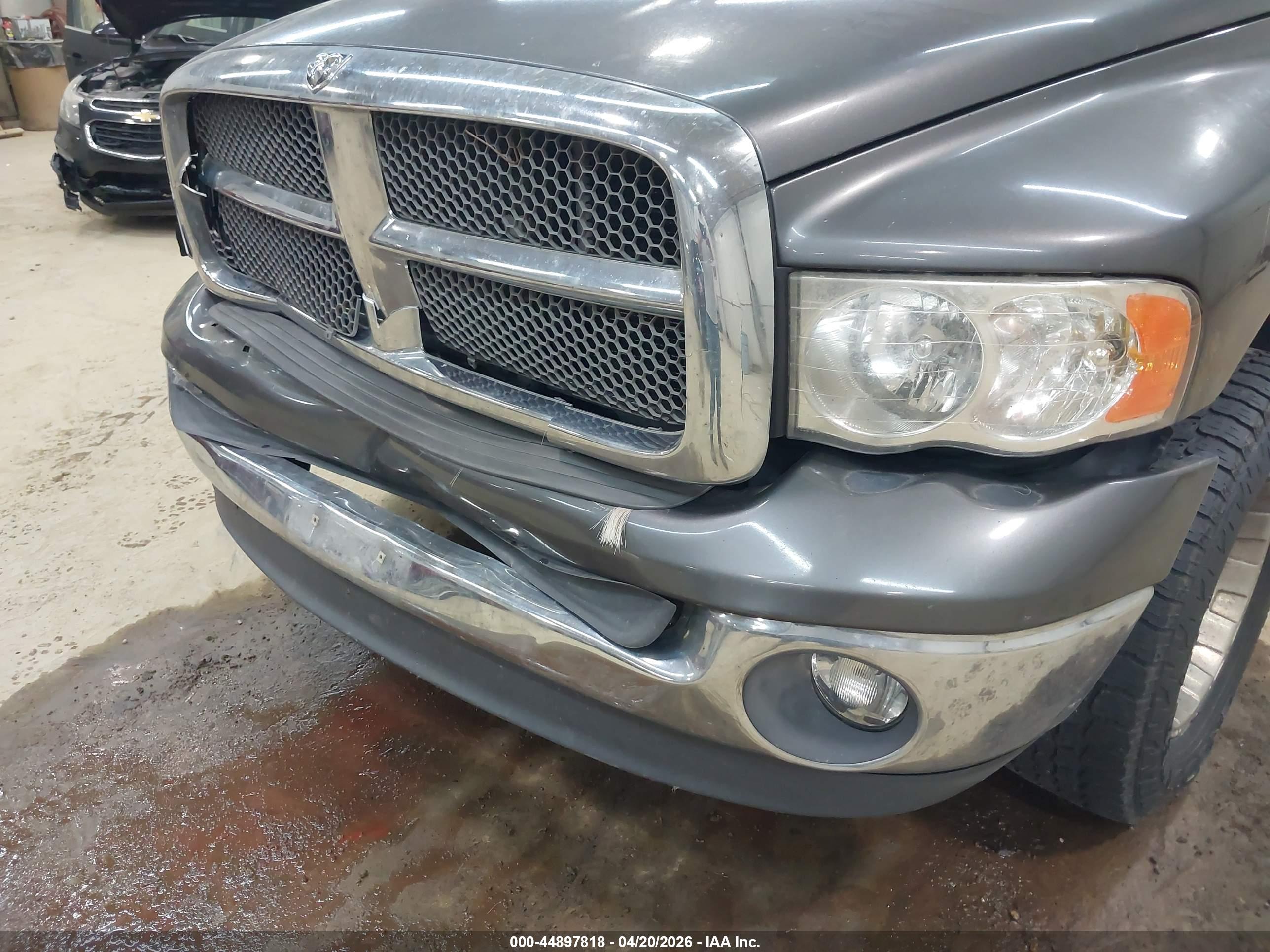 DODGE RAM image 6