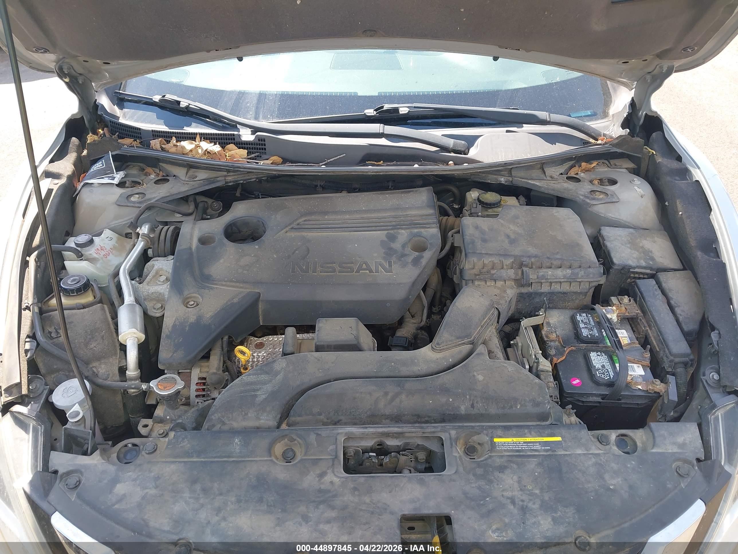 NISSAN ALTIMA image 10