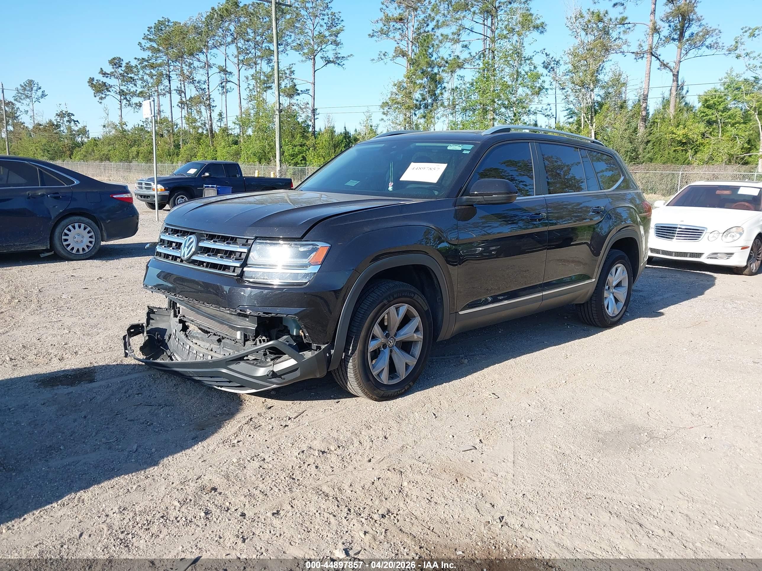 VOLKSWAGEN ATLAS image 2