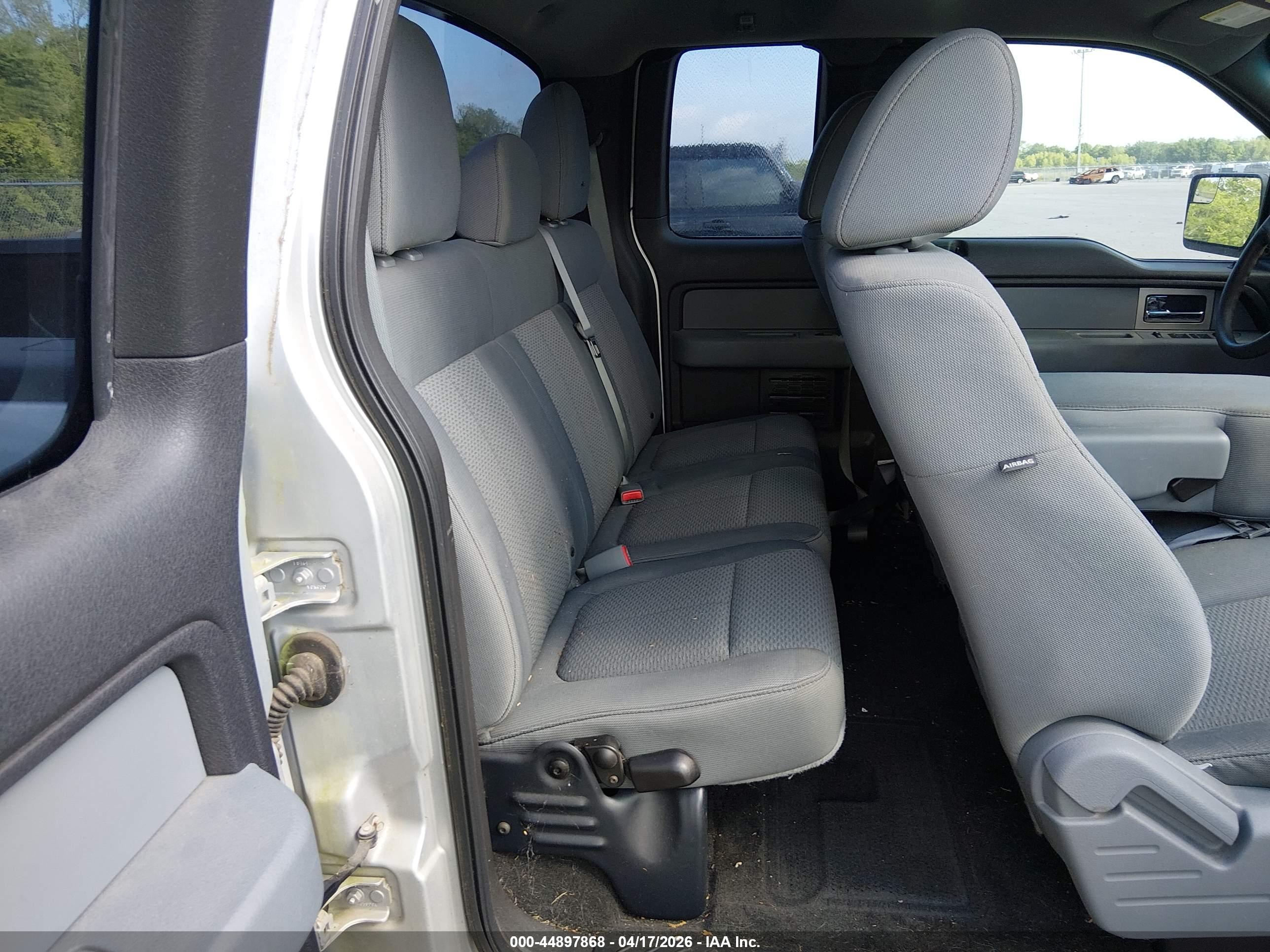 FORD F-150 image 8
