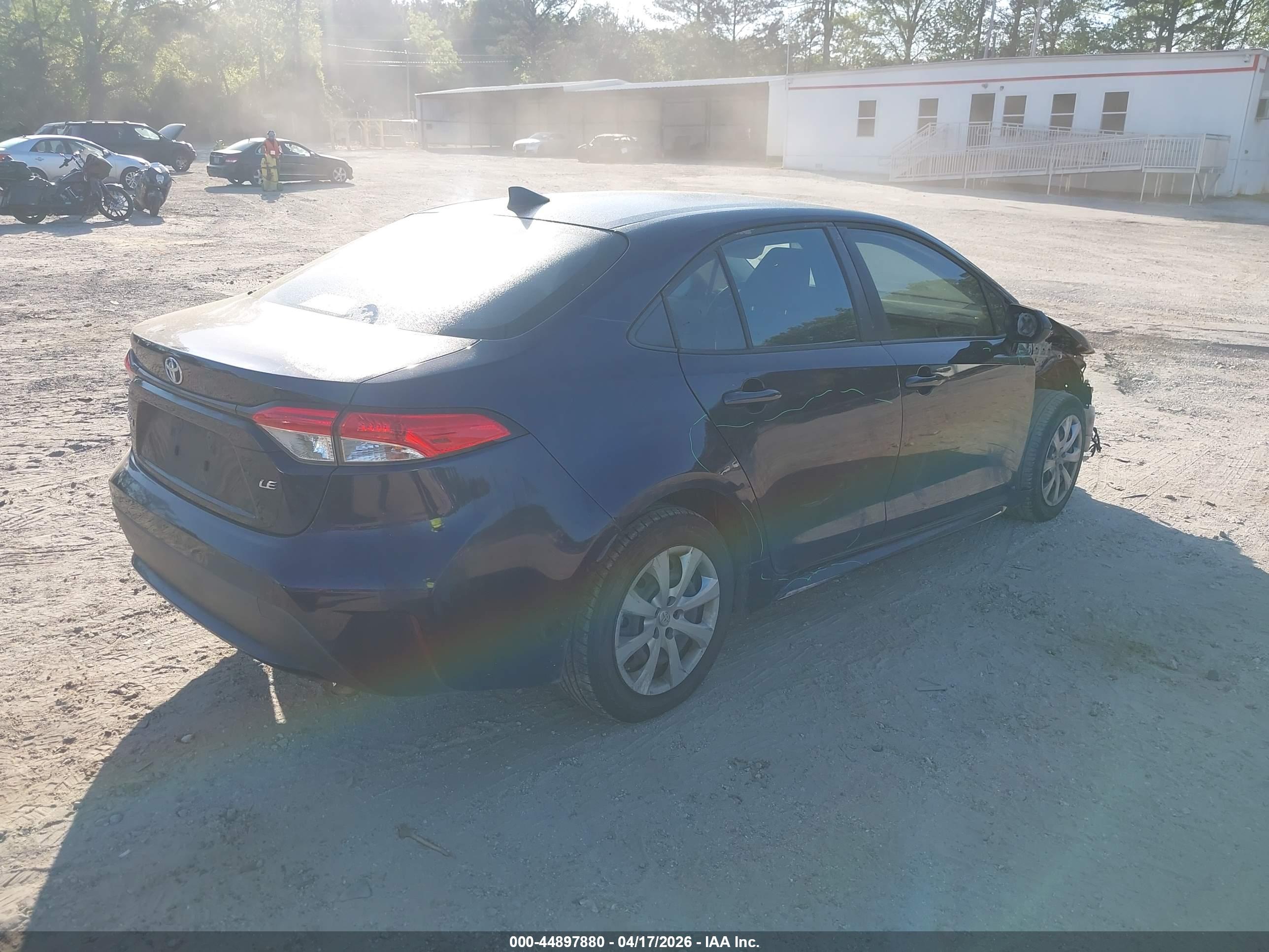 TOYOTA COROLLA image 4