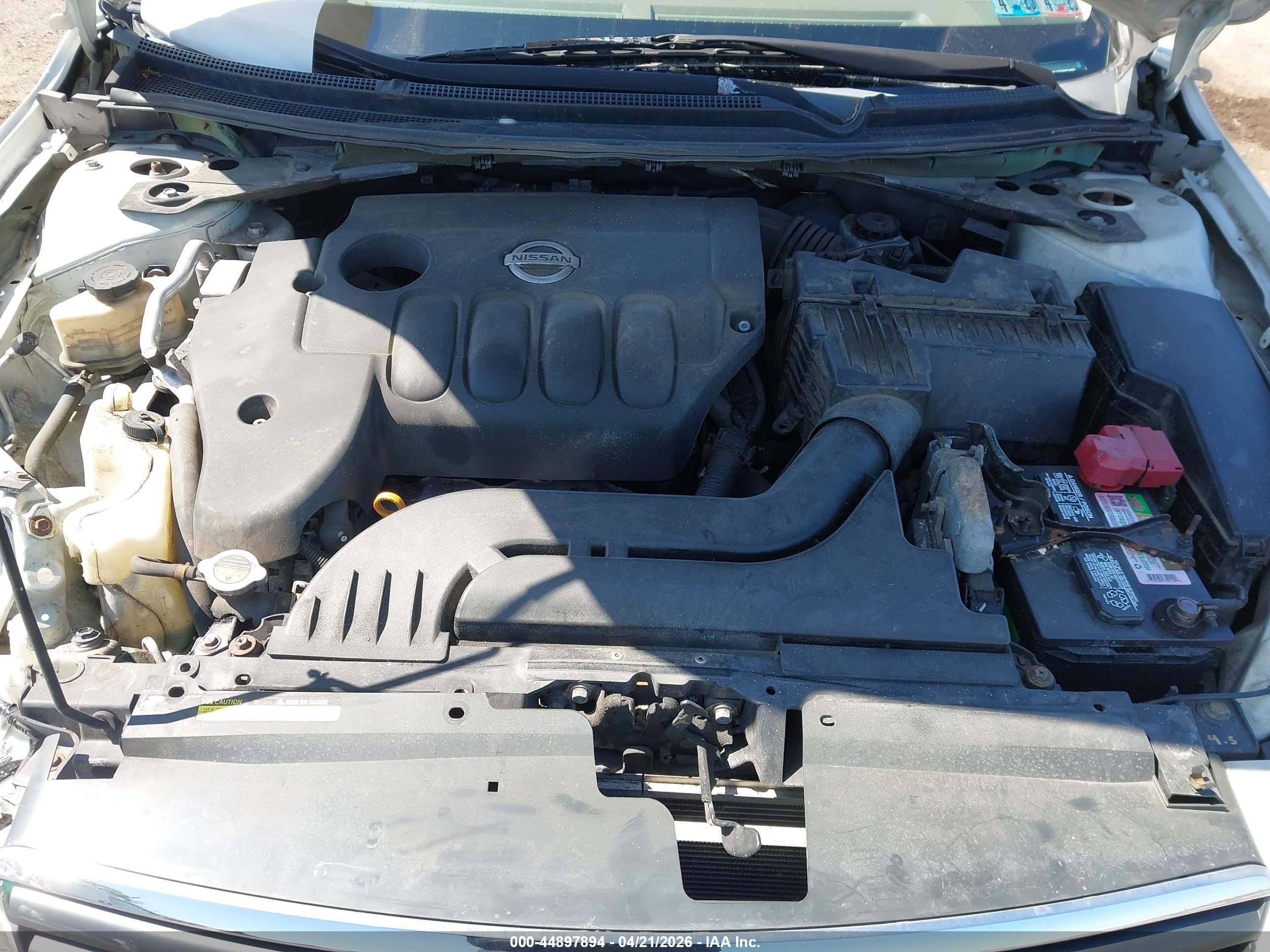 NISSAN ALTIMA image 10