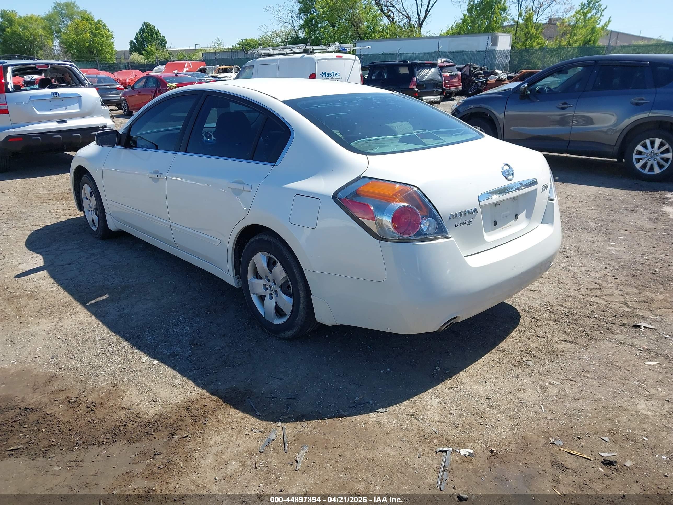 NISSAN ALTIMA image 3