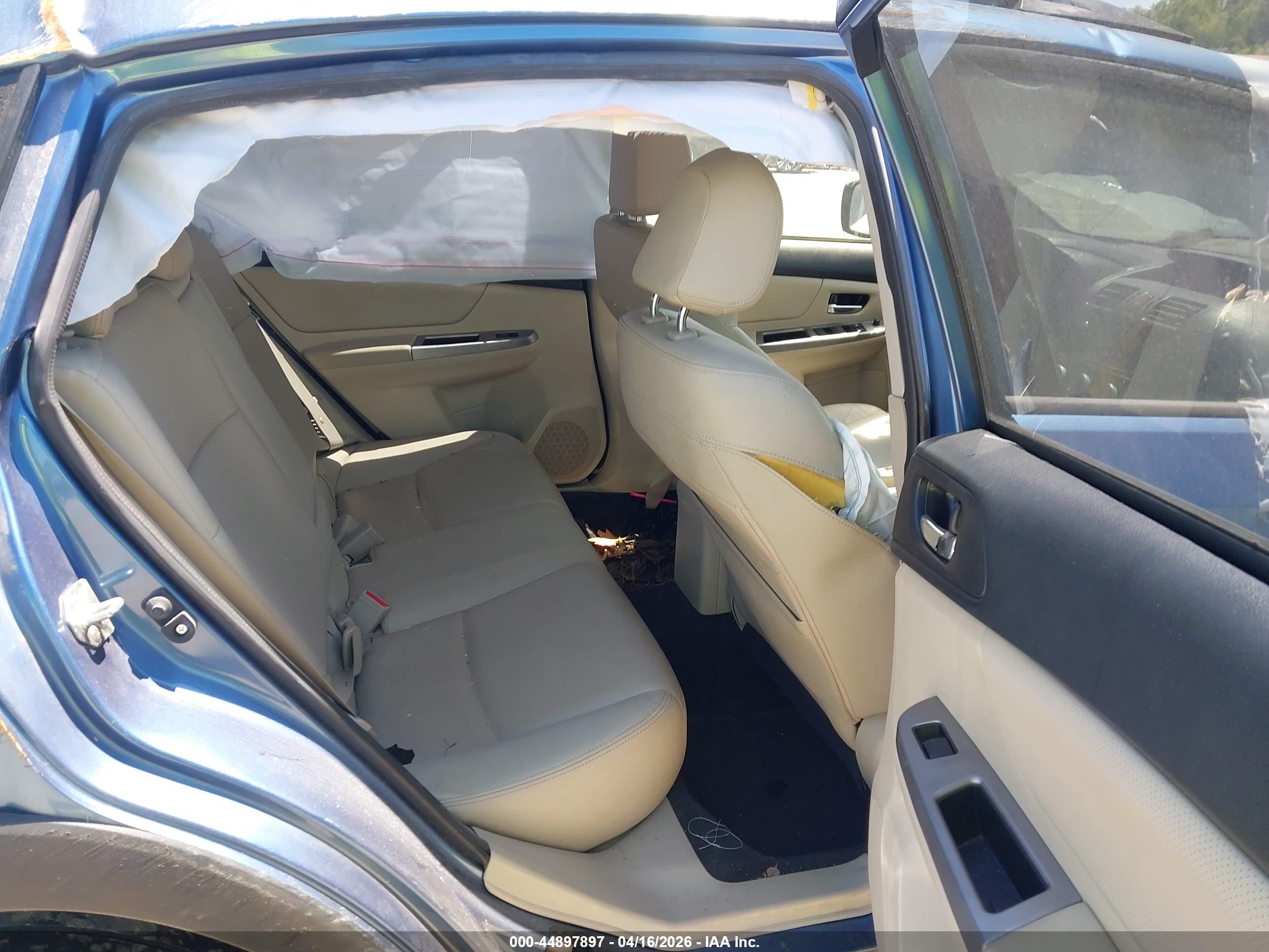 SUBARU XV image 8