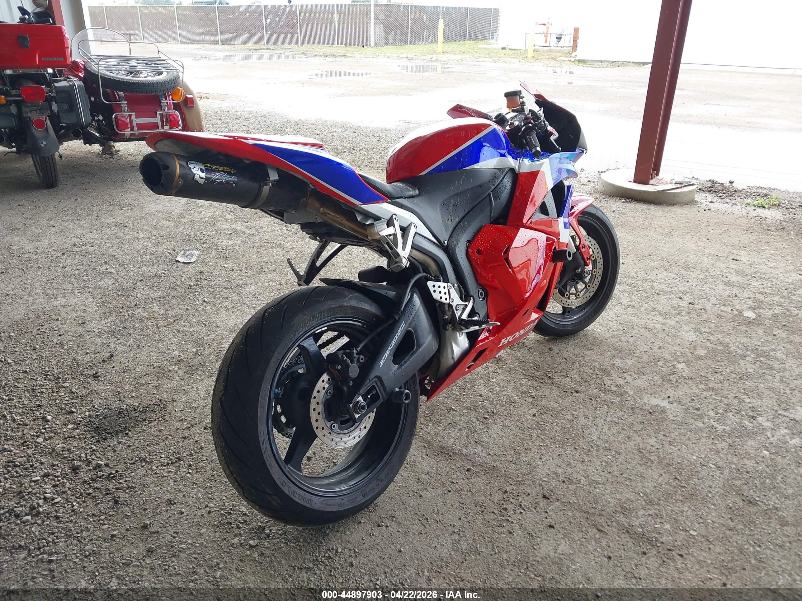 HONDA CBR600 image 4