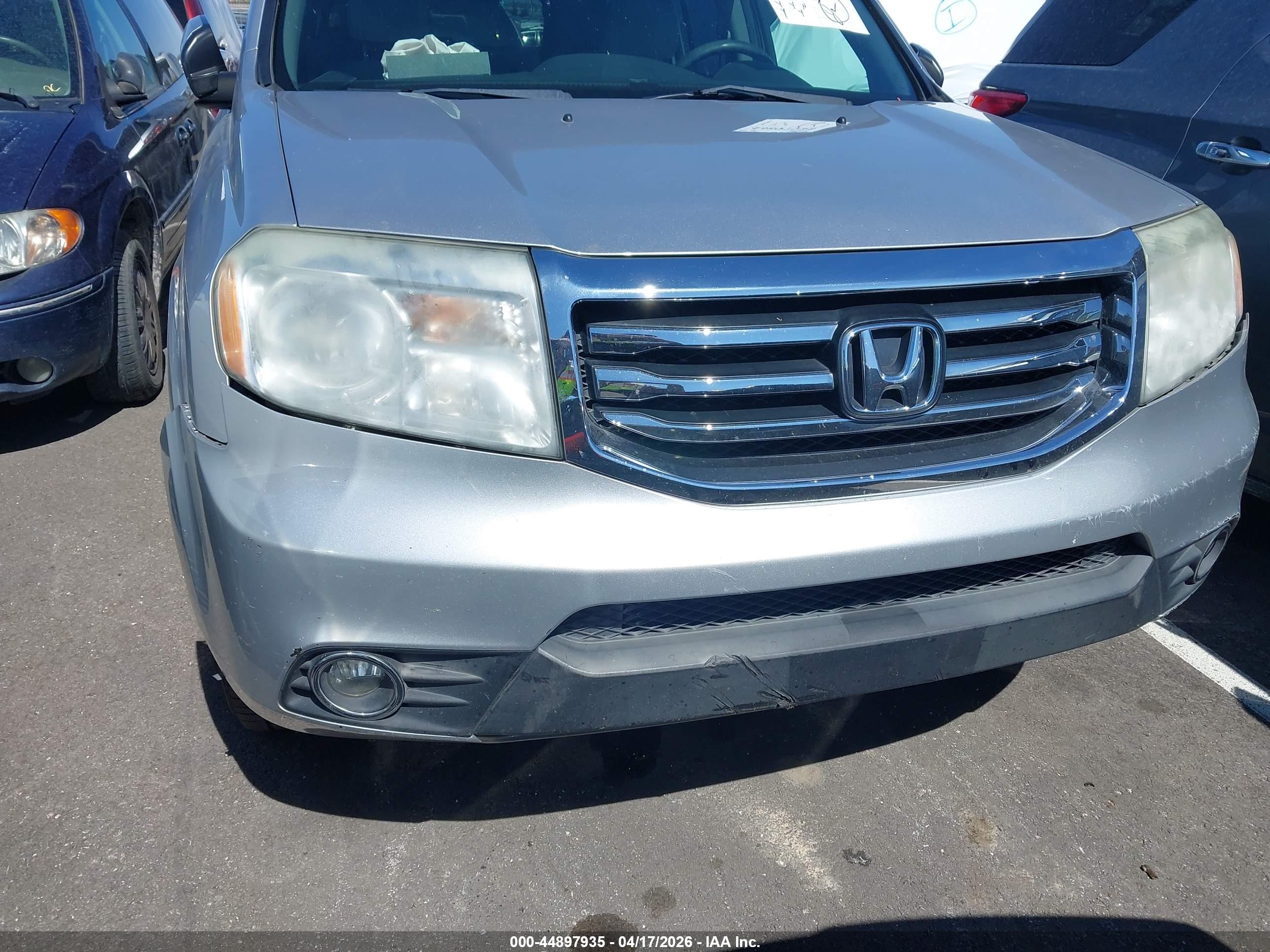 HONDA PILOT image 6