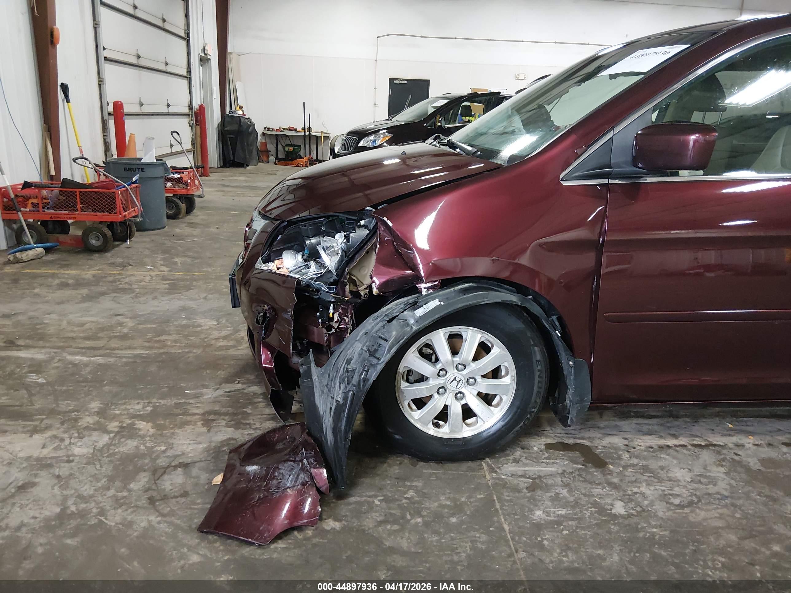 HONDA ODYSSEY image 6
