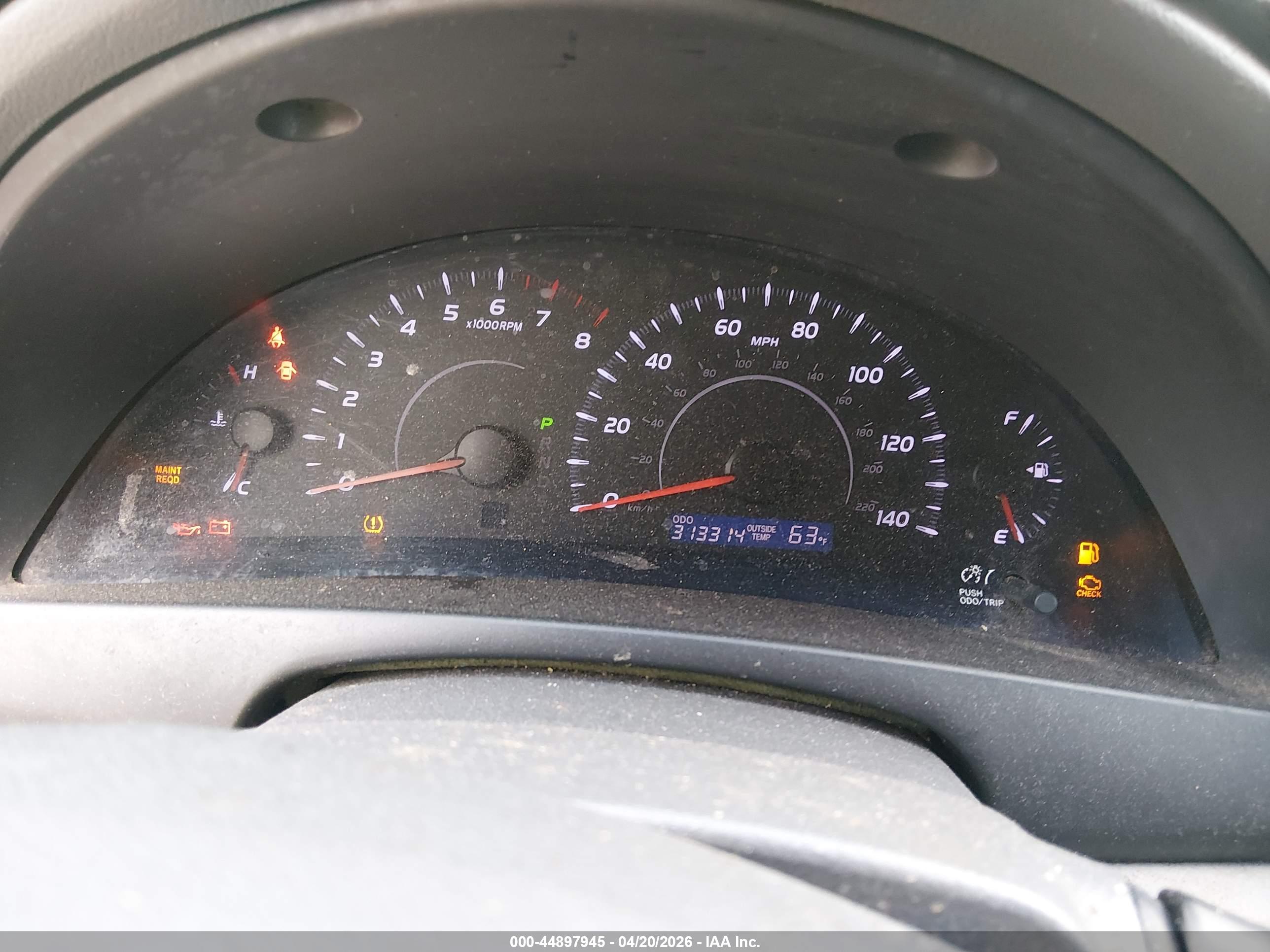 TOYOTA CAMRY image 7