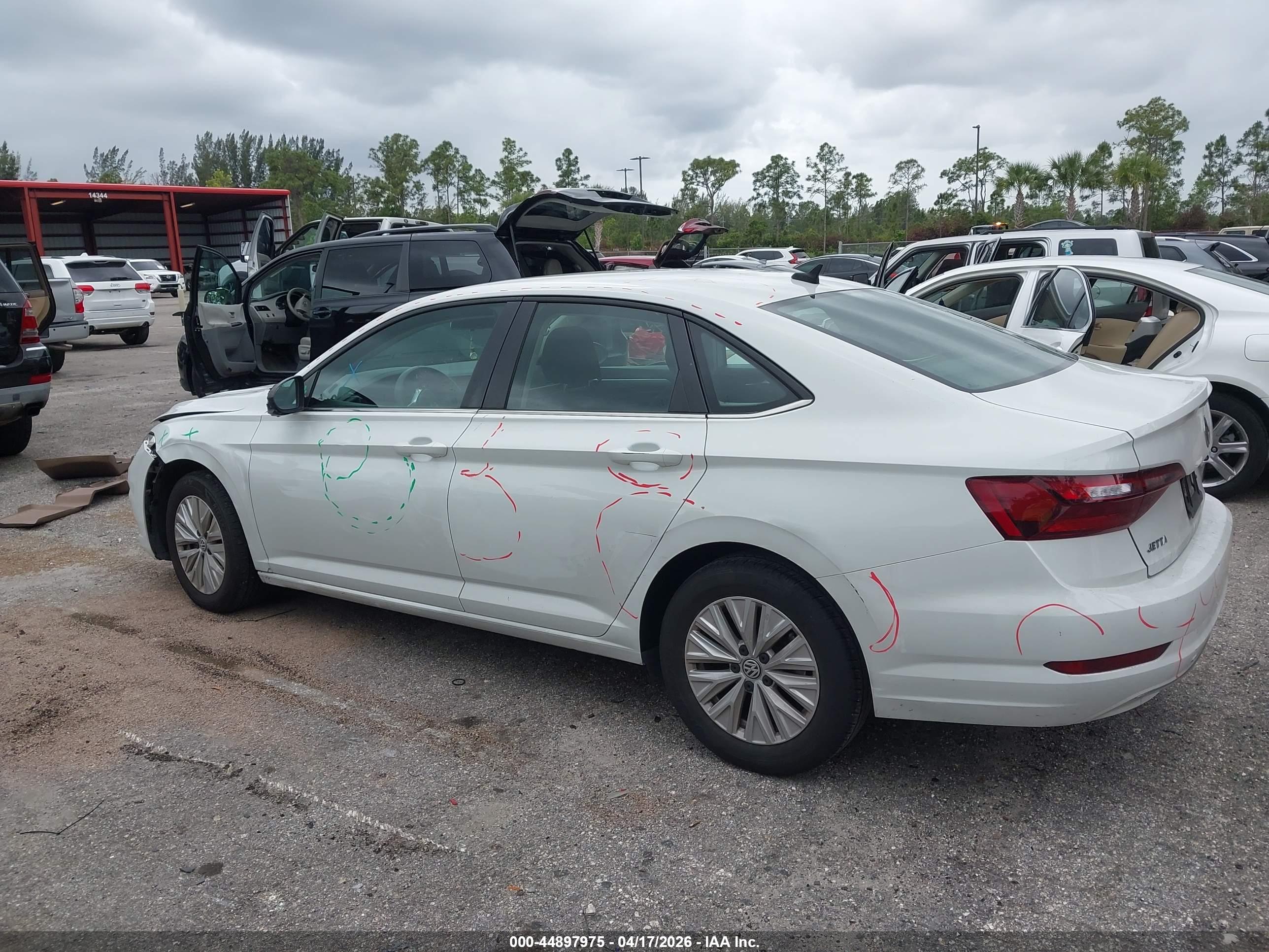 VOLKSWAGEN JETTA image 3