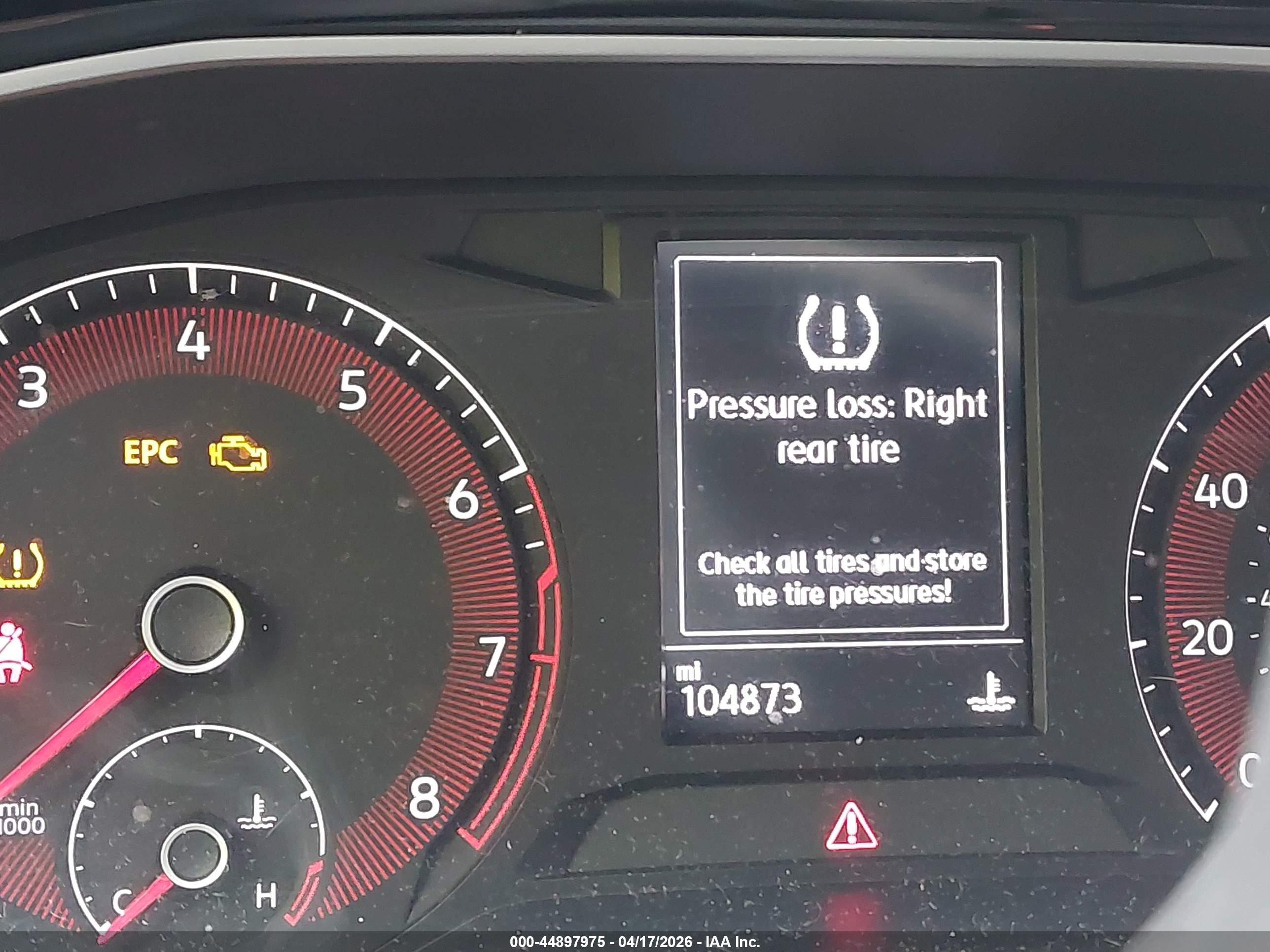 VOLKSWAGEN JETTA image 7
