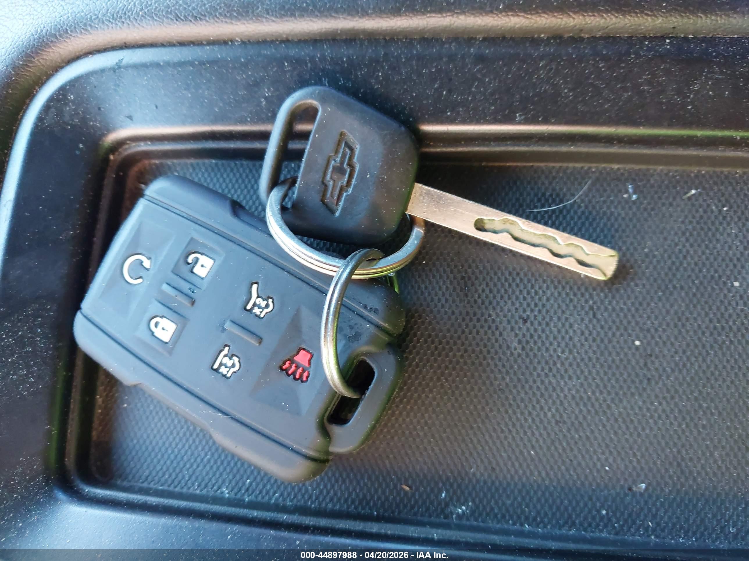 CHEVROLET TAHOE image 11
