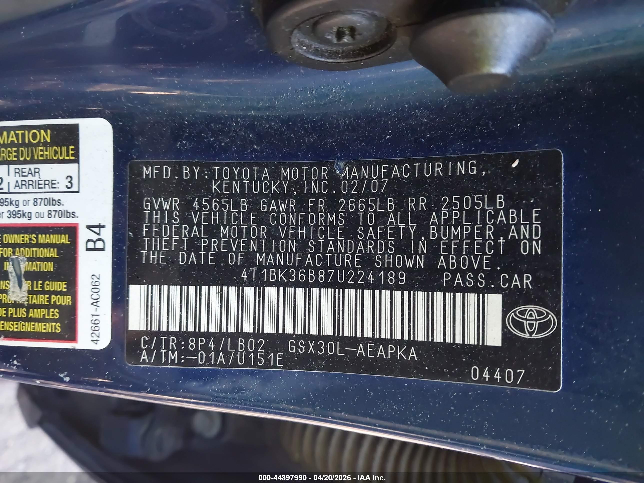 TOYOTA AVALON image 9