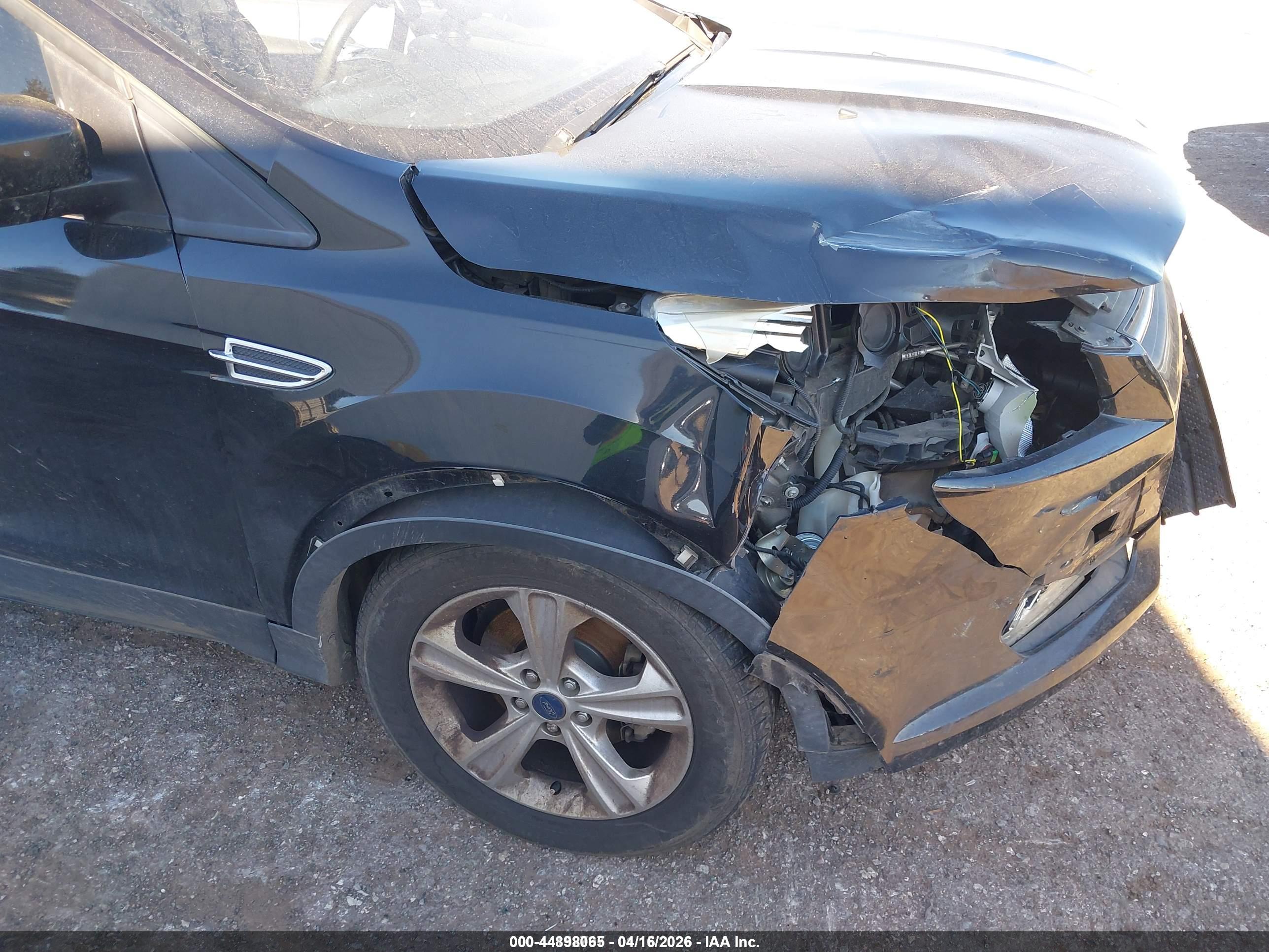 FORD ESCAPE image 6