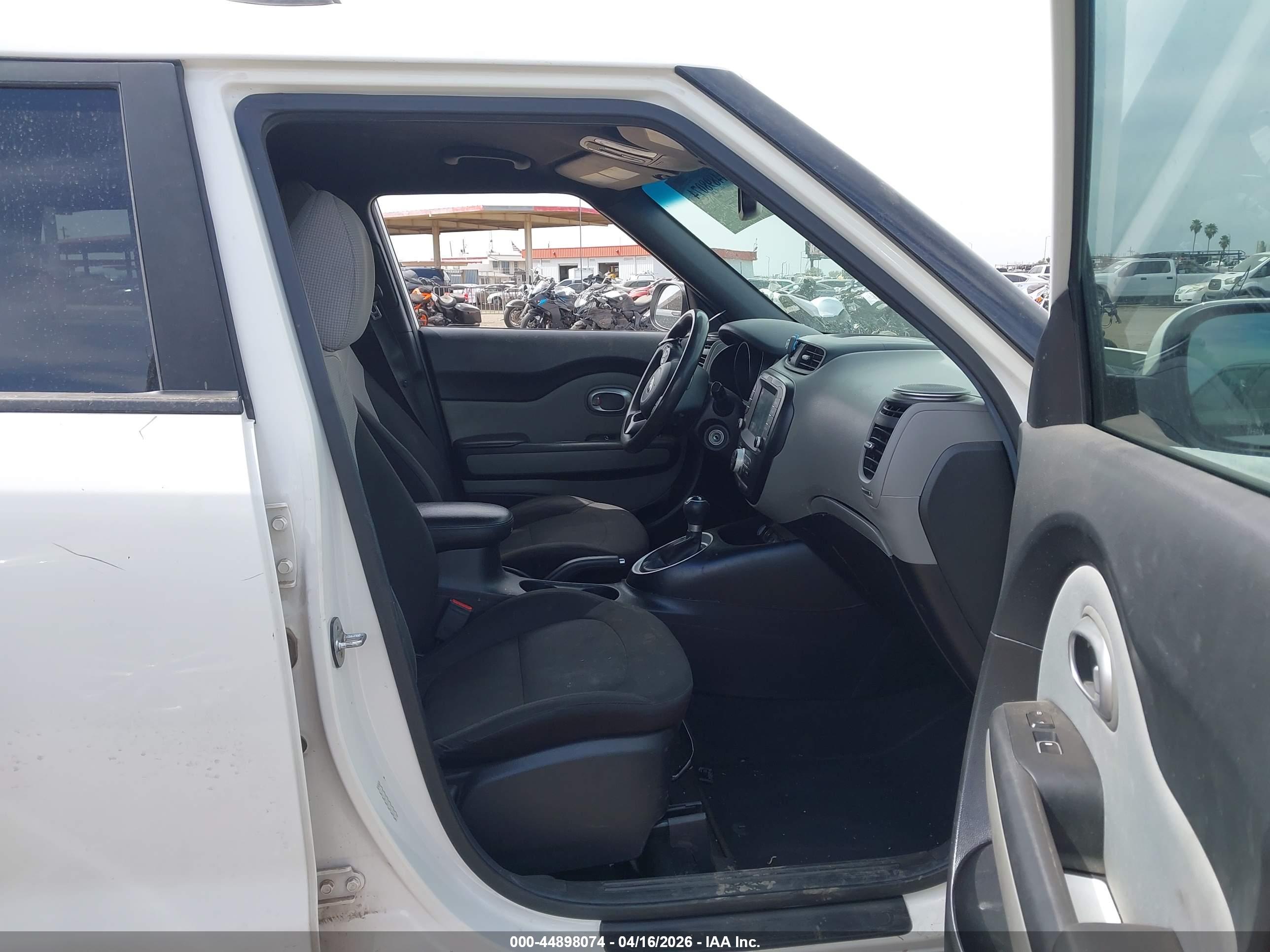 KIA SOUL image 5