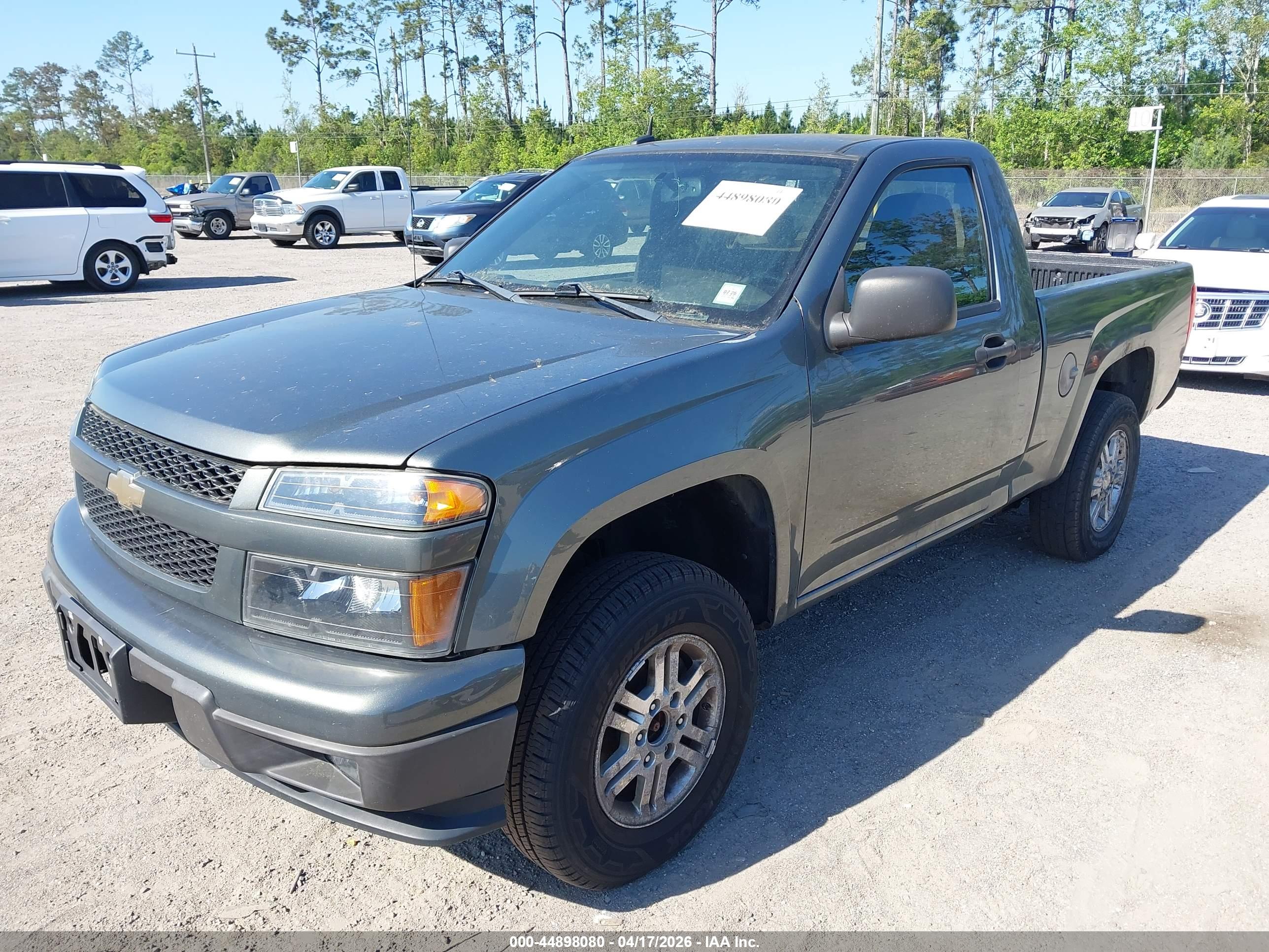 CHEVROLET COLORADO image 2