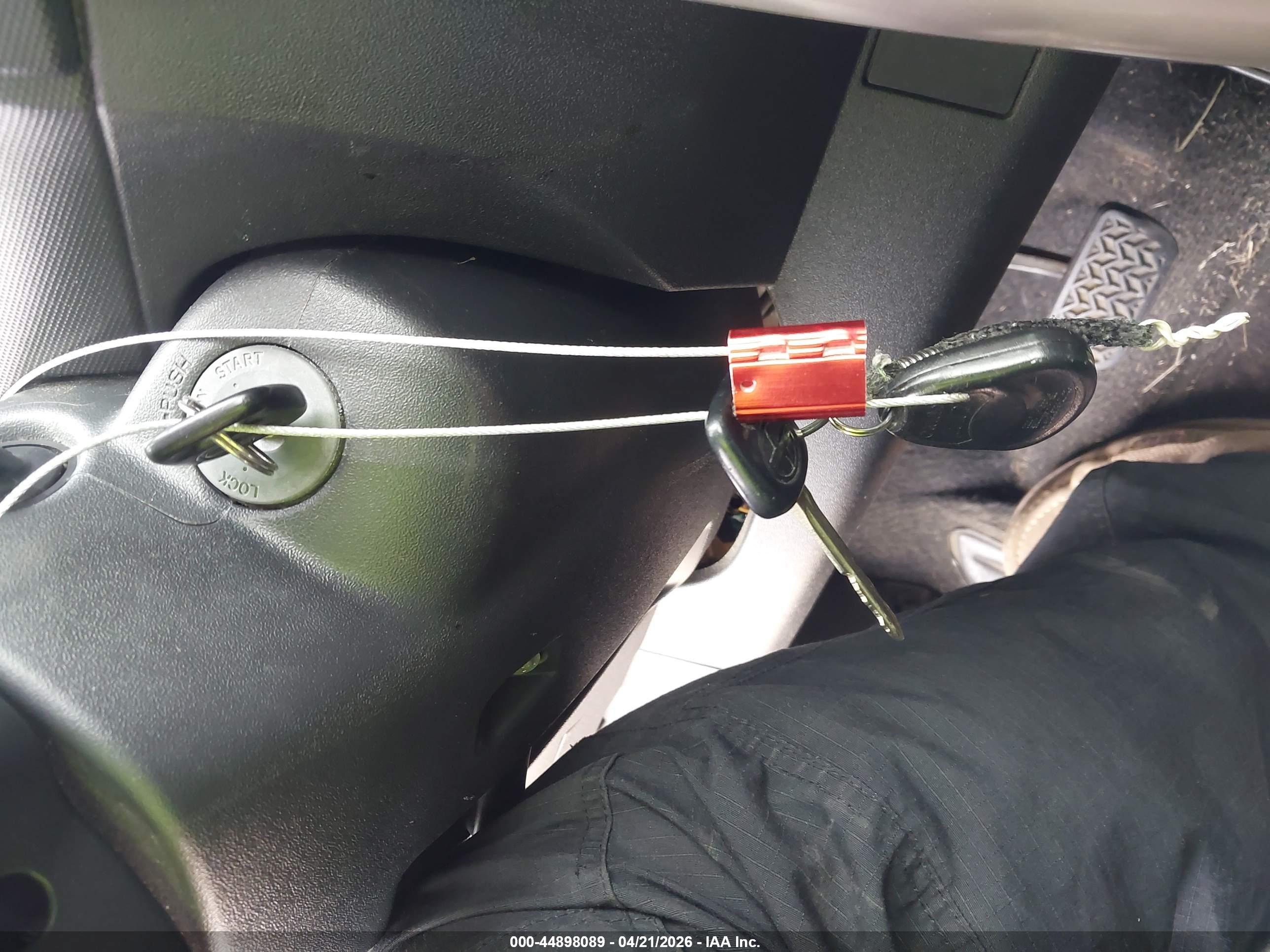 SCION XA image 11