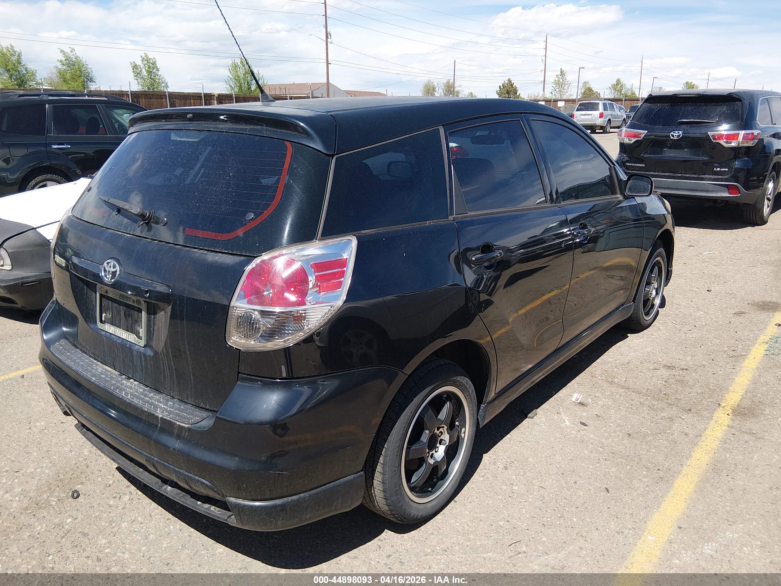 TOYOTA MATRIX image 4