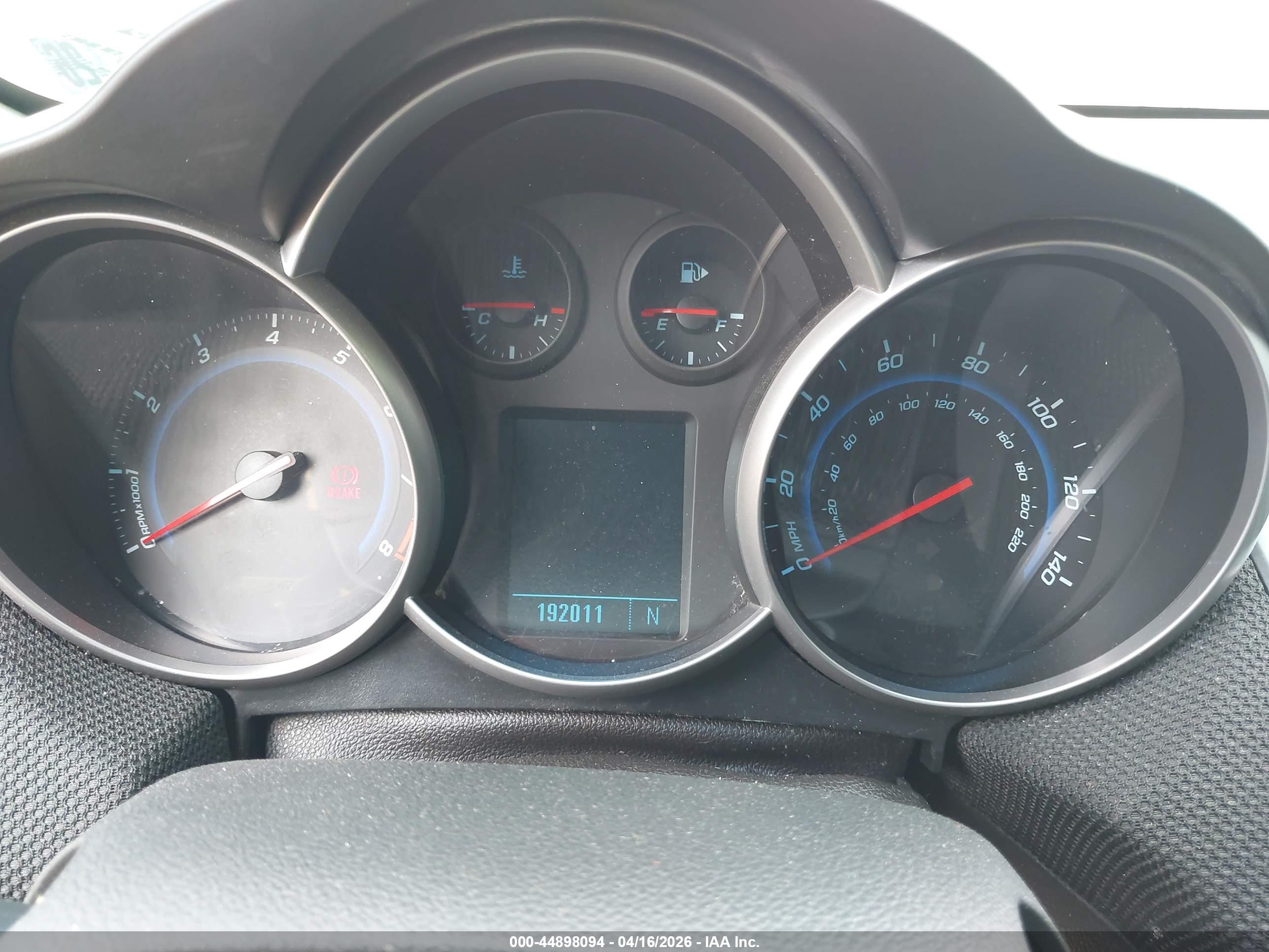 CHEVROLET CRUZE image 7