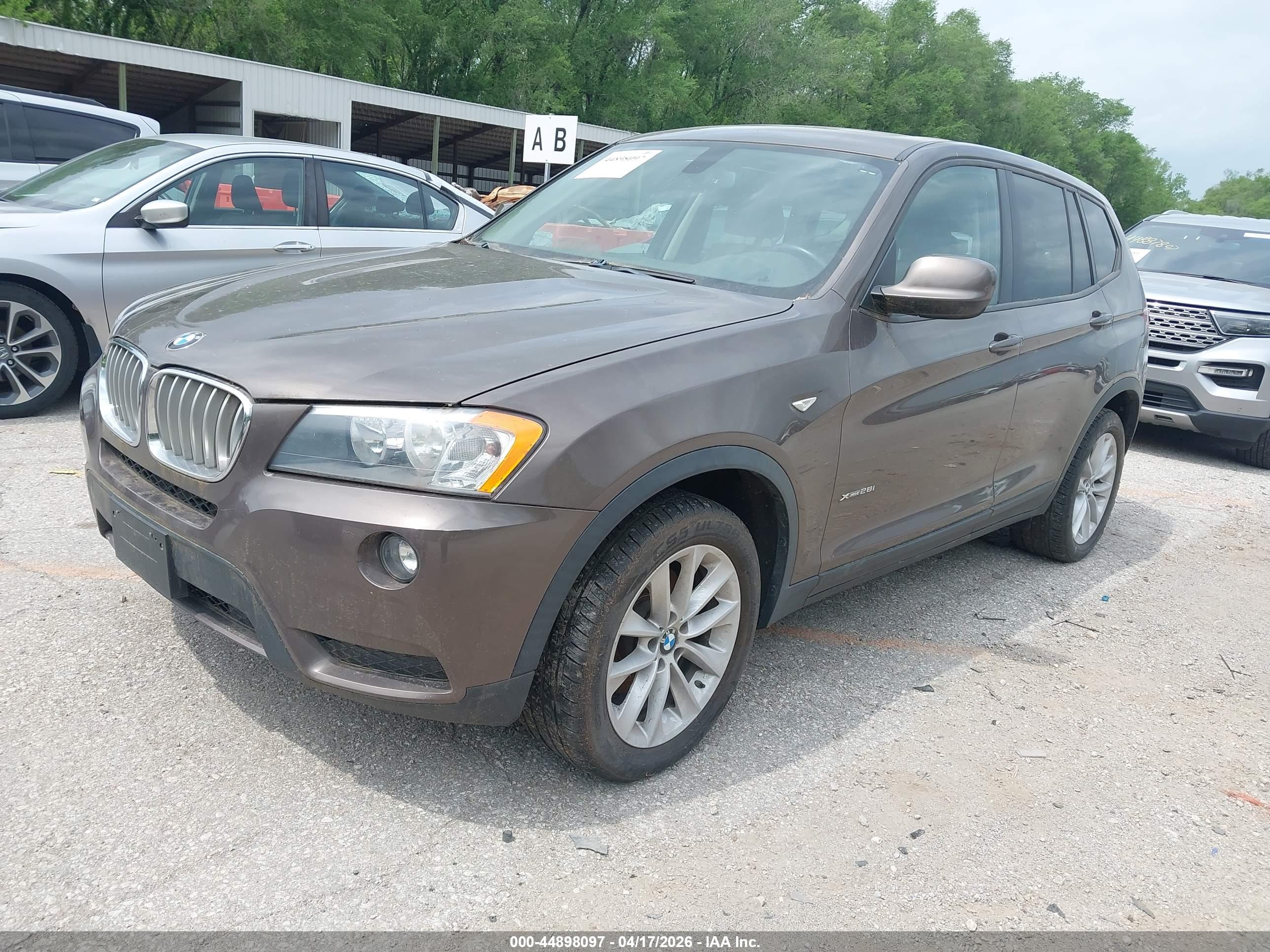 BMW X3 image 2