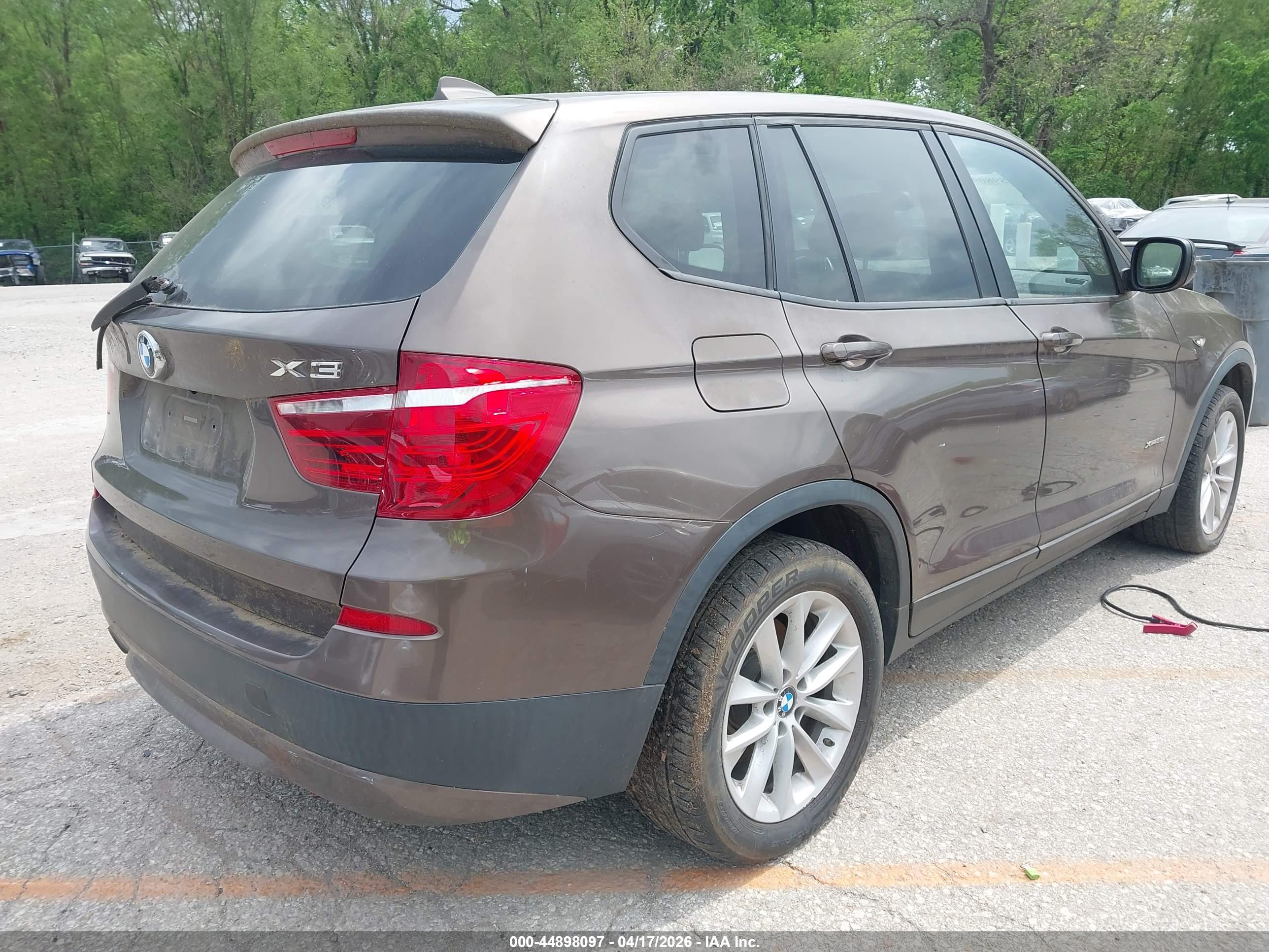 BMW X3 image 4