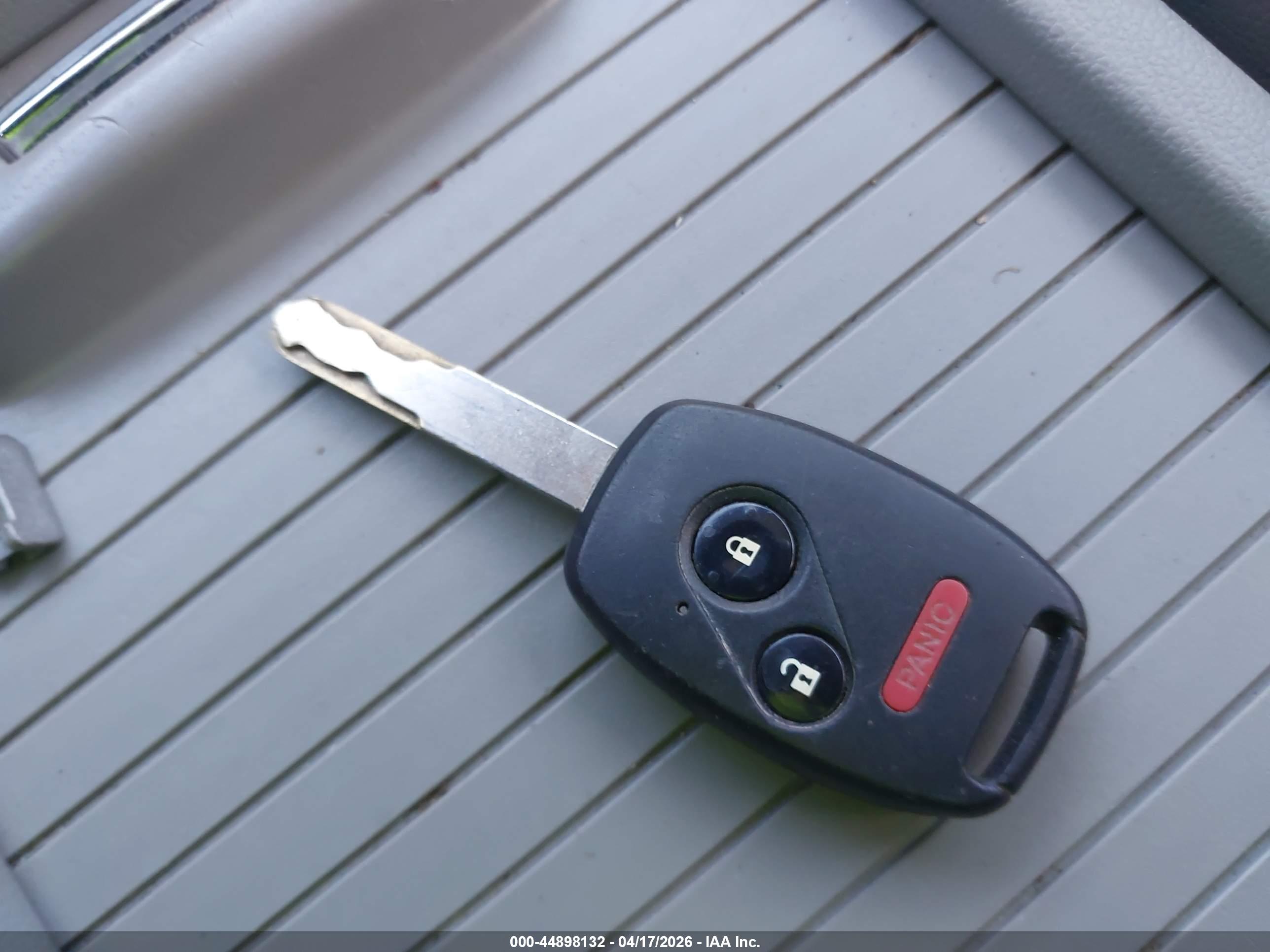HONDA CR-V image 11